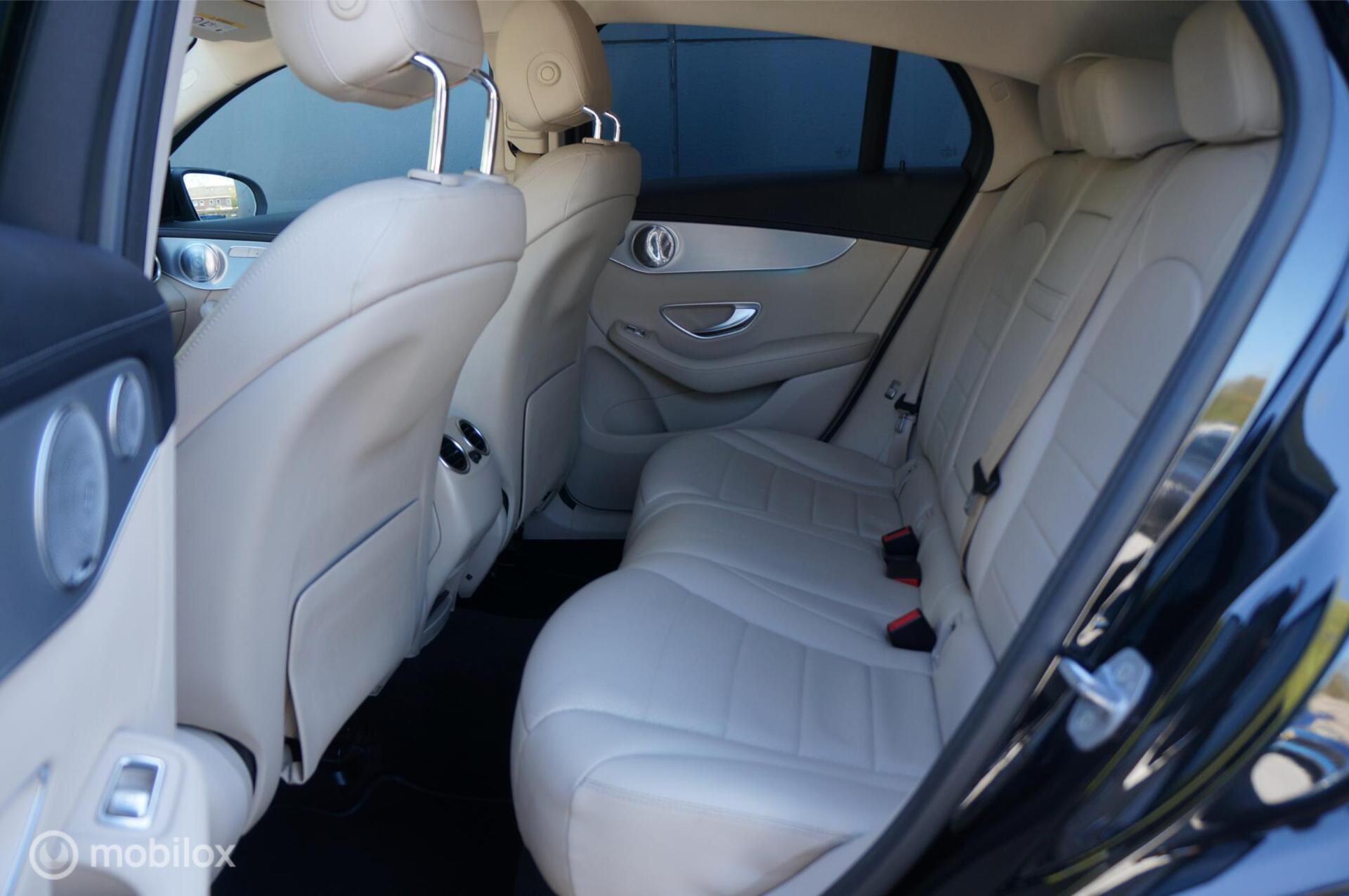 Foto van Mercedes-Benz GLC 350 E 4Matic