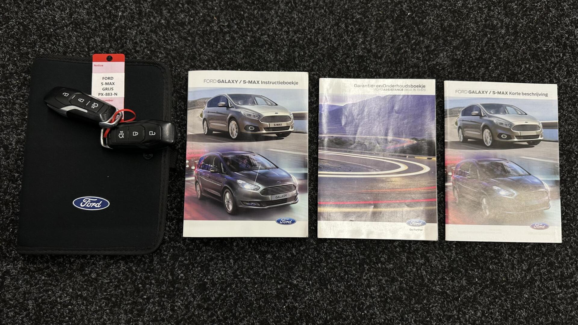 Foto van Ford S-max