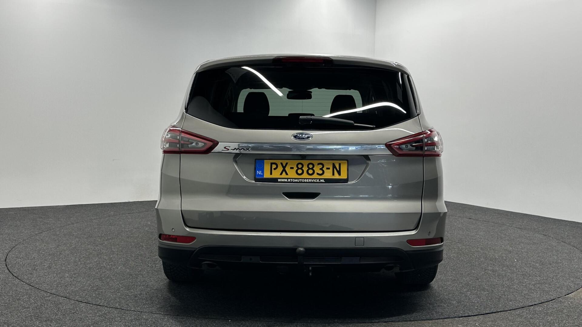 Foto van Ford S-max