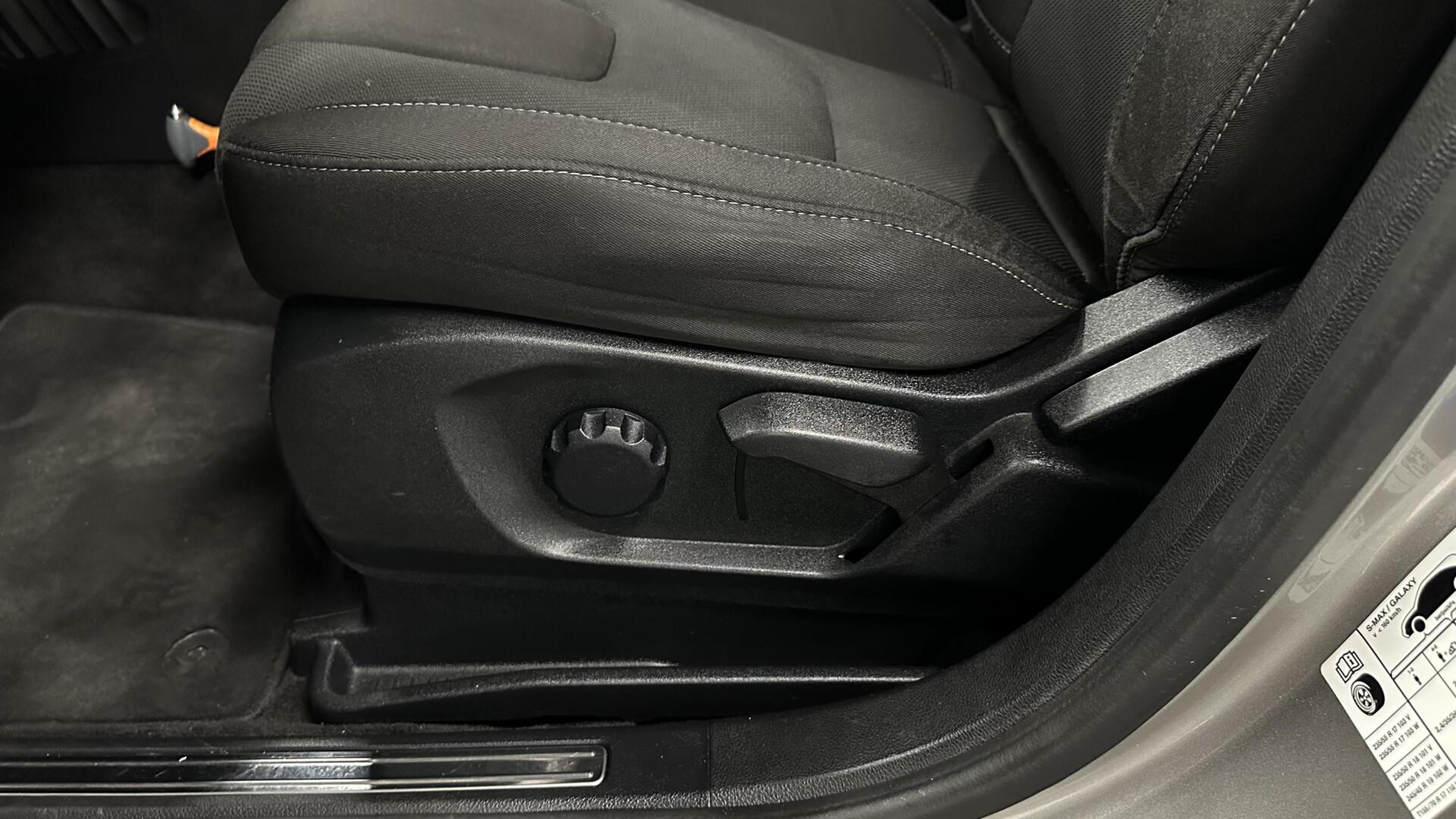 Foto van Ford S-max
