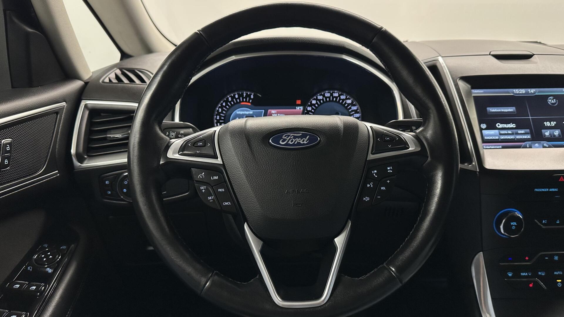 Foto van Ford S-max