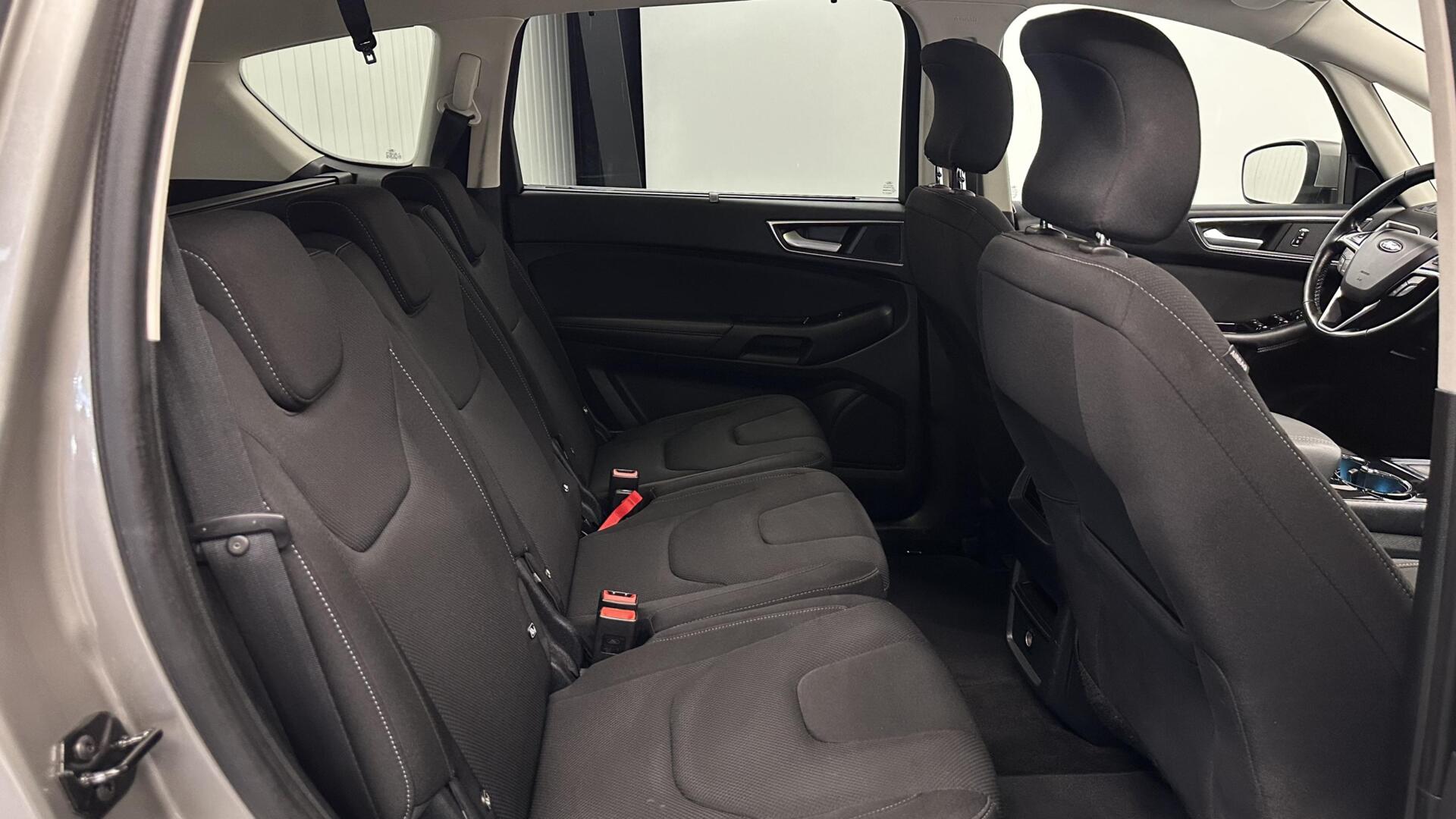 Foto van Ford S-max