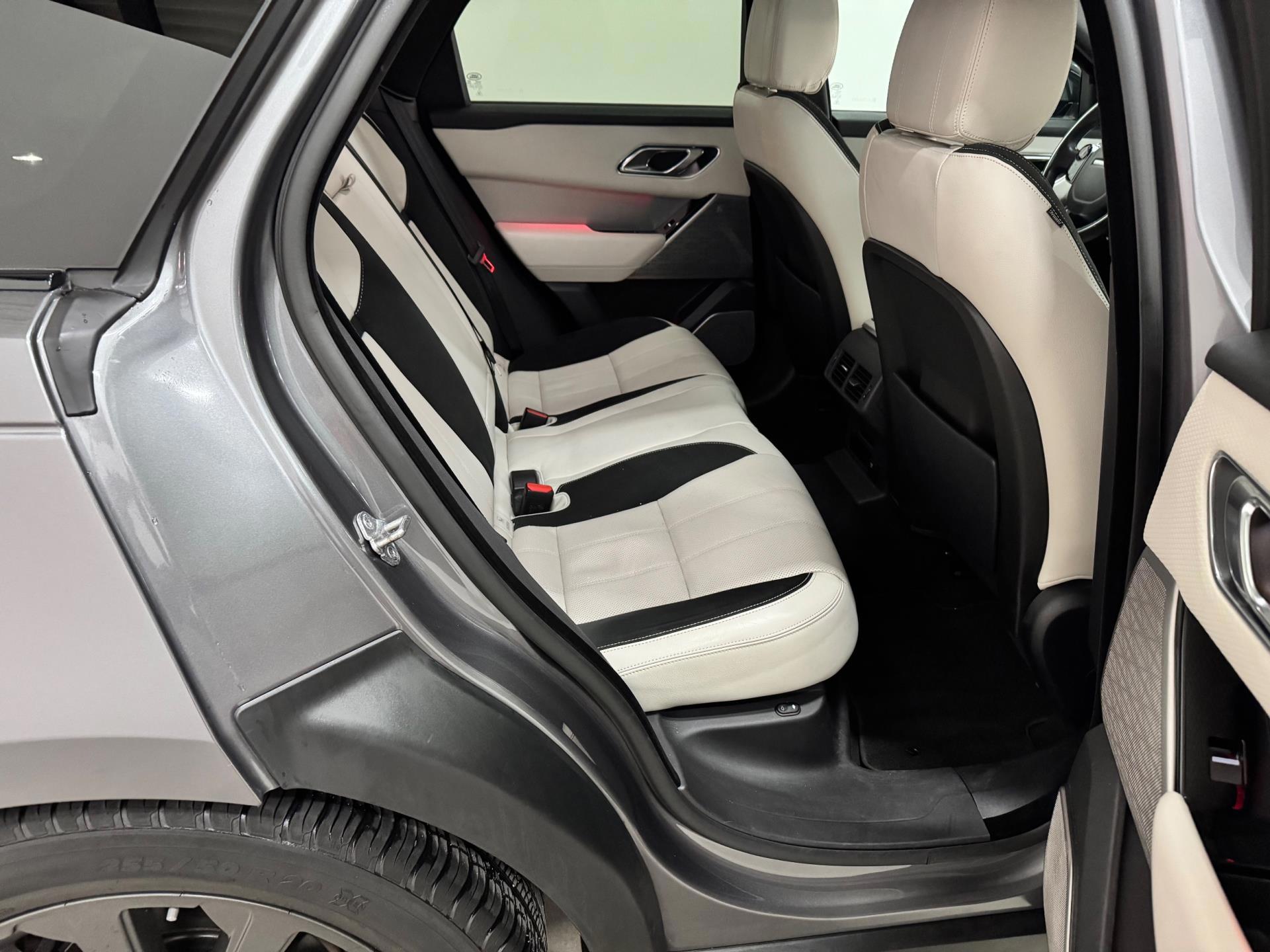 Foto van Land Rover Range Rover Velar