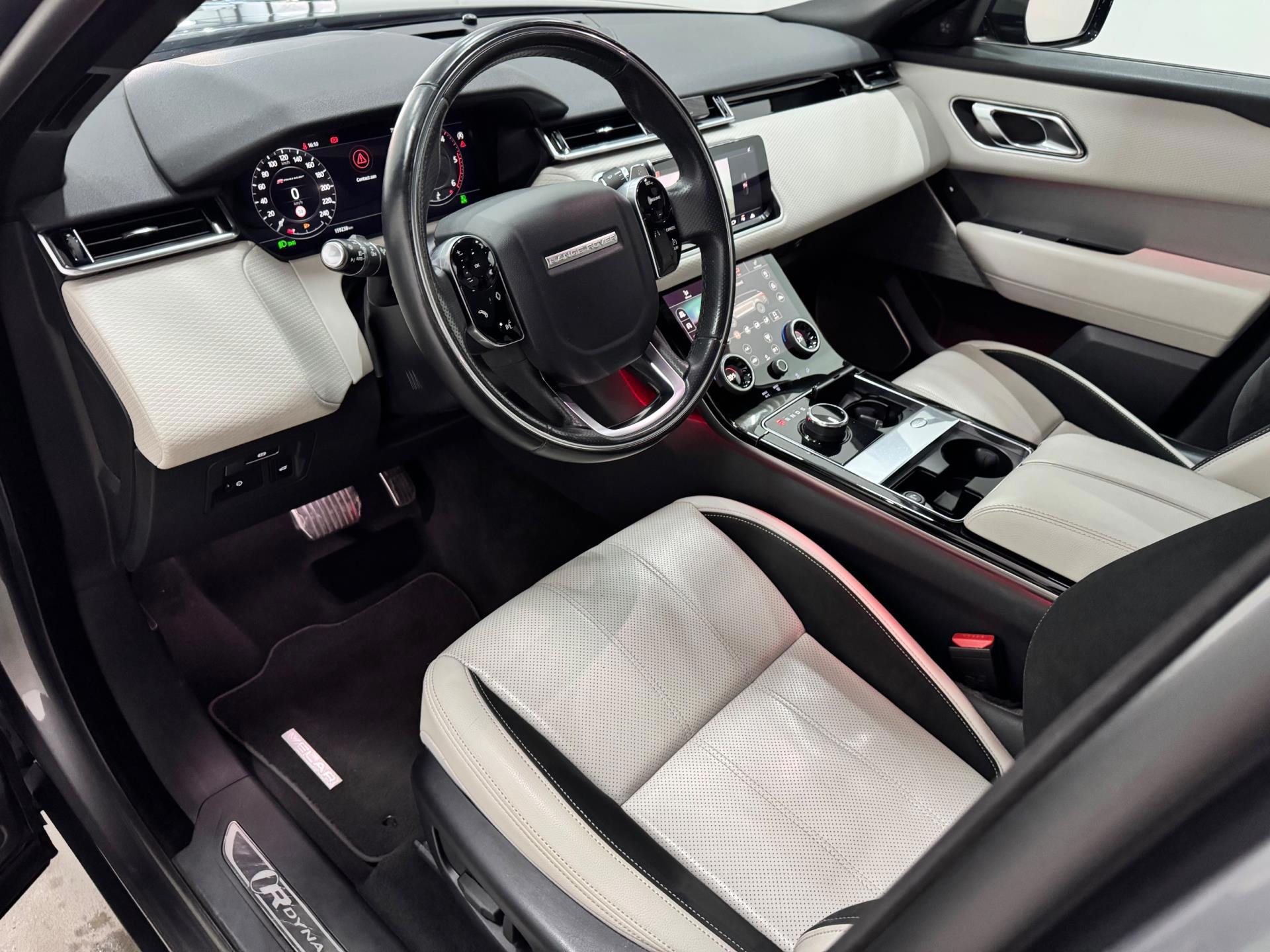 Foto van Land Rover Range Rover Velar