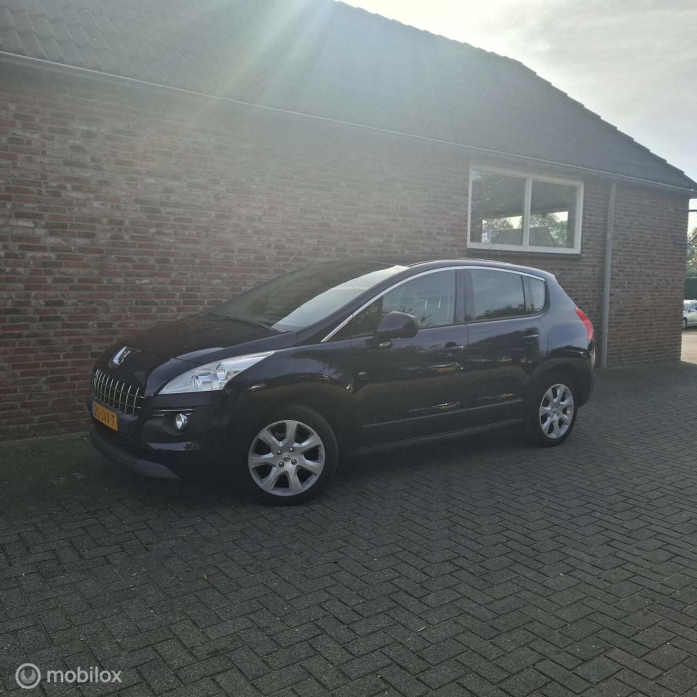 Peugeot 3008 1.6 VTi Première AIRCO NW APK 2009 - voorkant