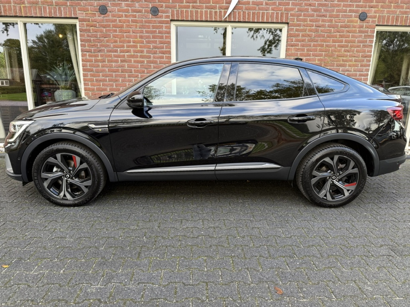 Foto van Renault Arkana E-tech