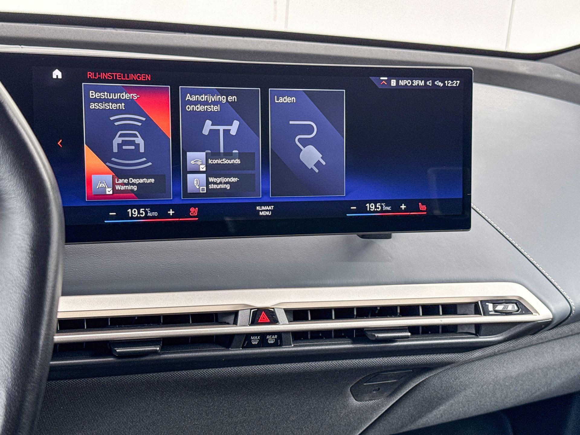 Foto van BMW Ix Xdrive40