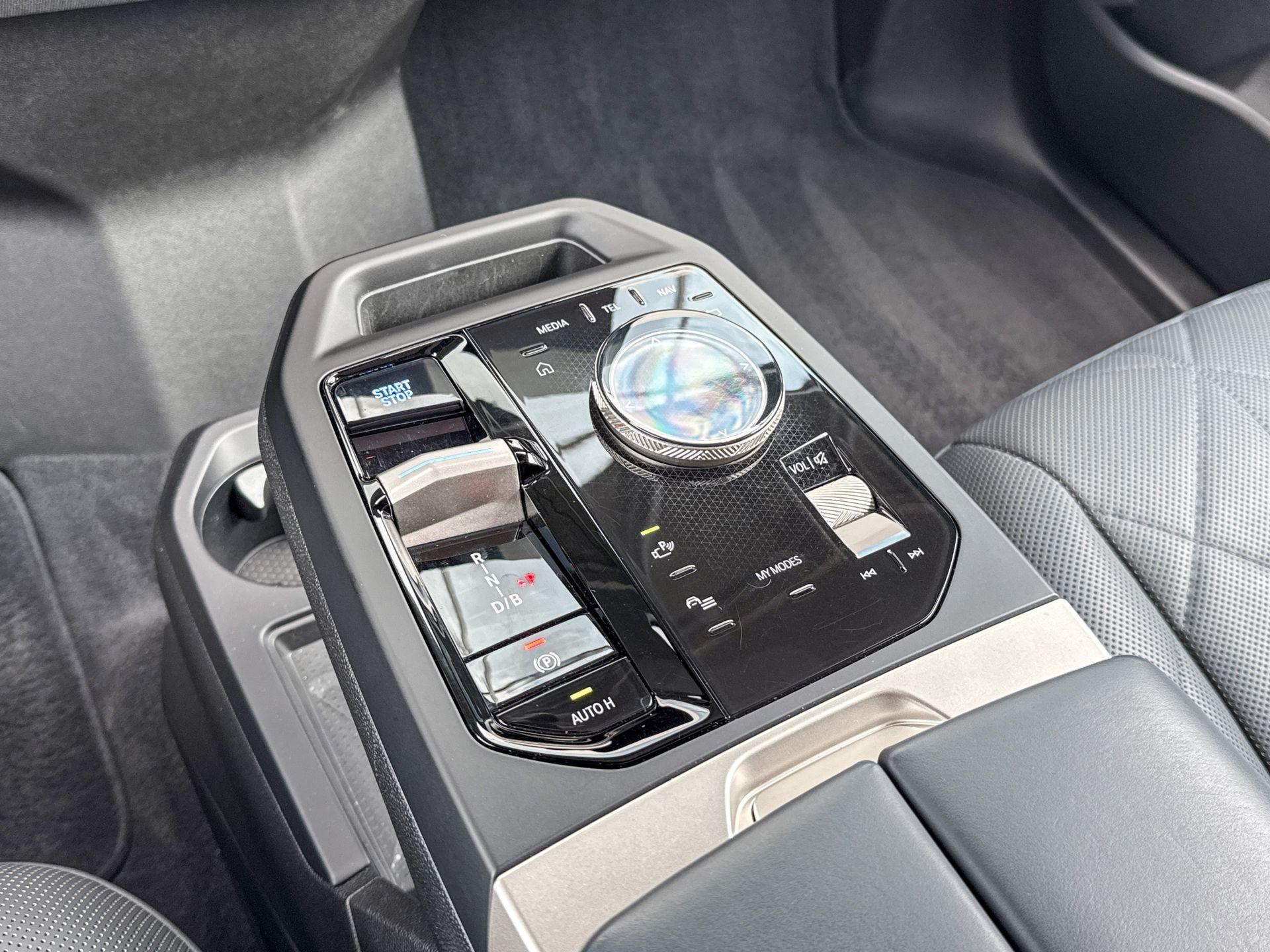 Foto van BMW Ix Xdrive40