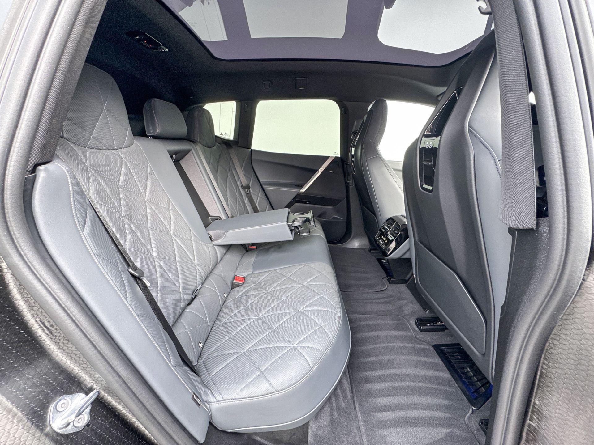 Foto van BMW Ix Xdrive40