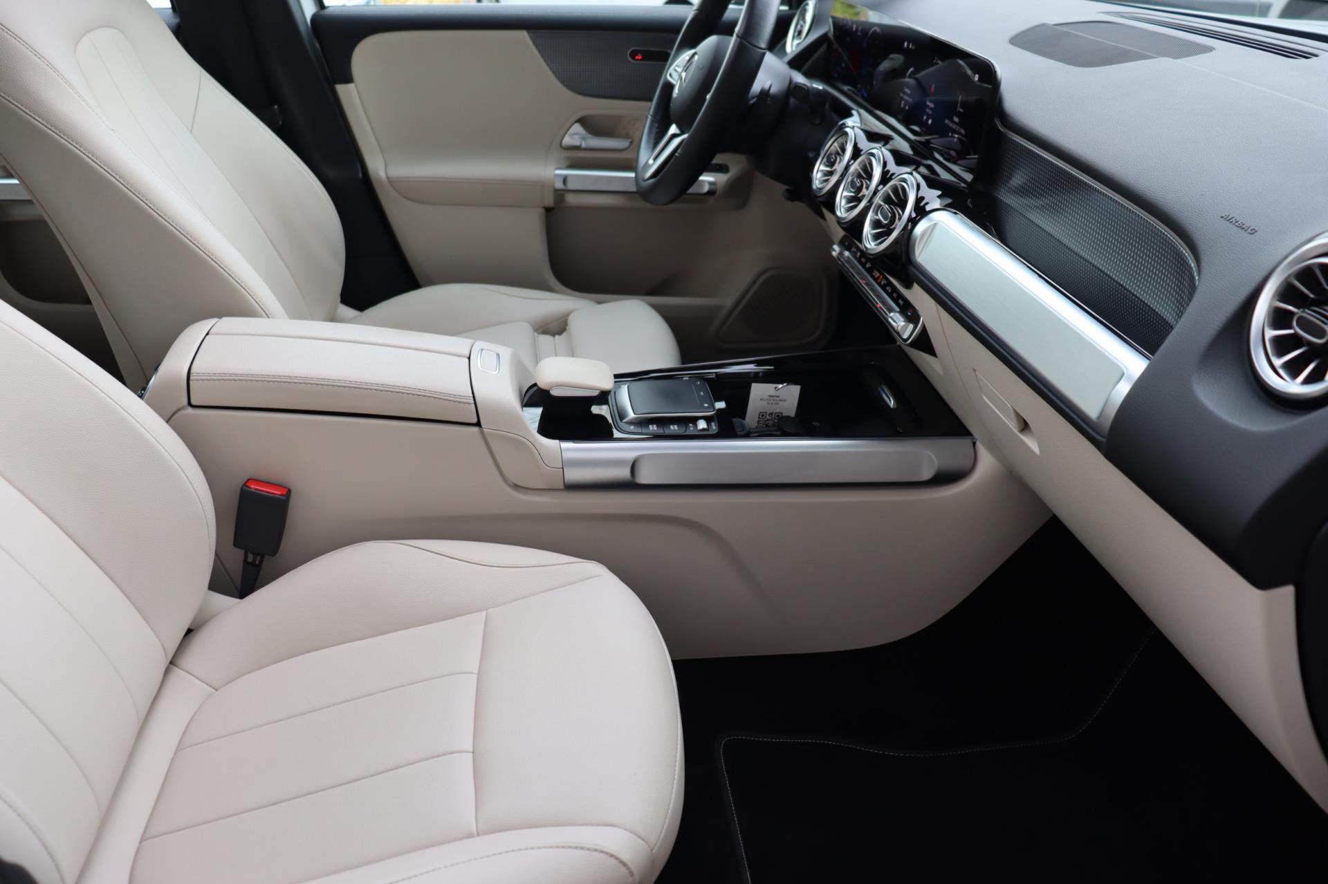 Foto van Mercedes-Benz GLB