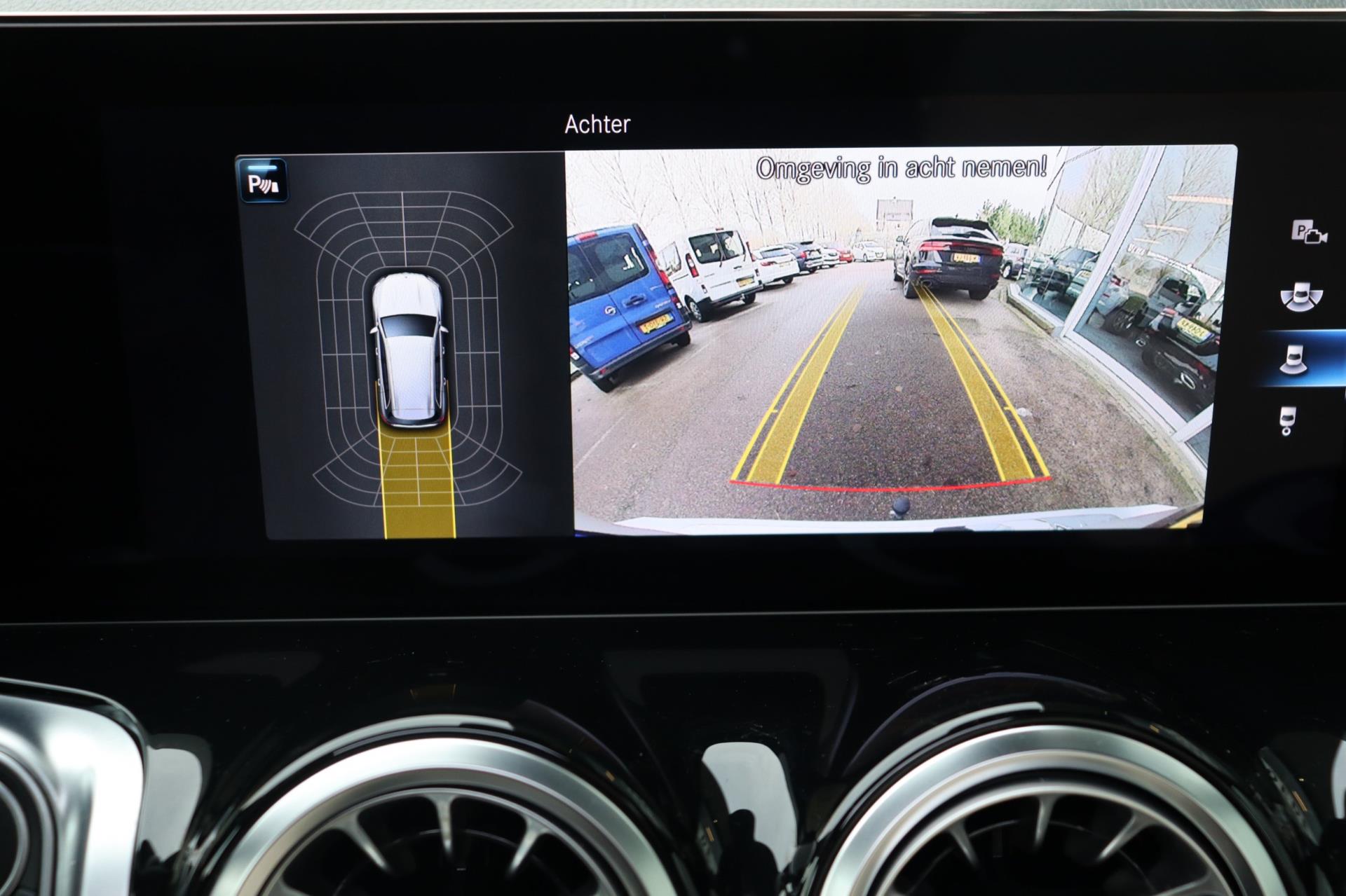 Foto van Mercedes-Benz GLB