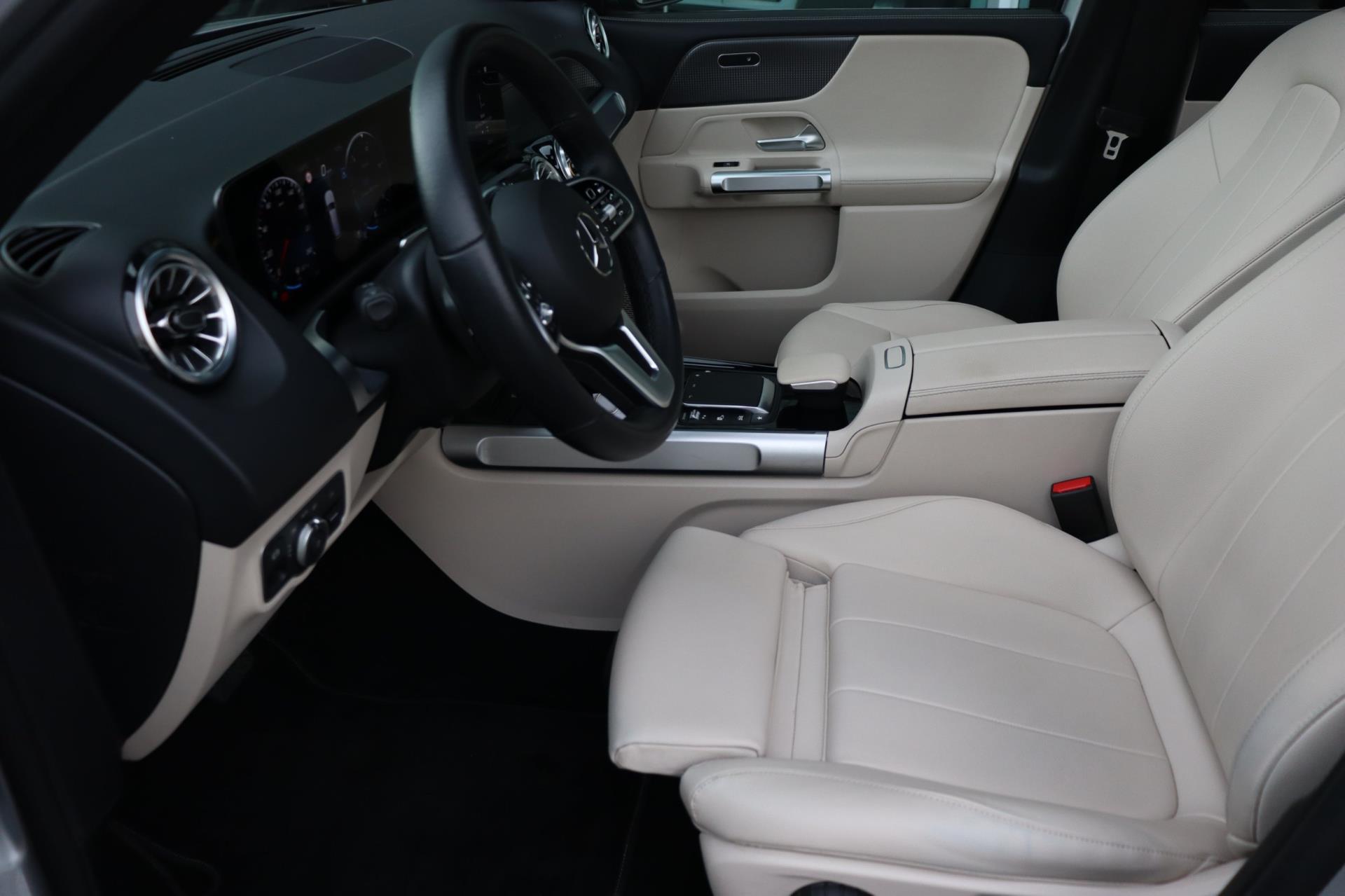 Foto van Mercedes-Benz GLB