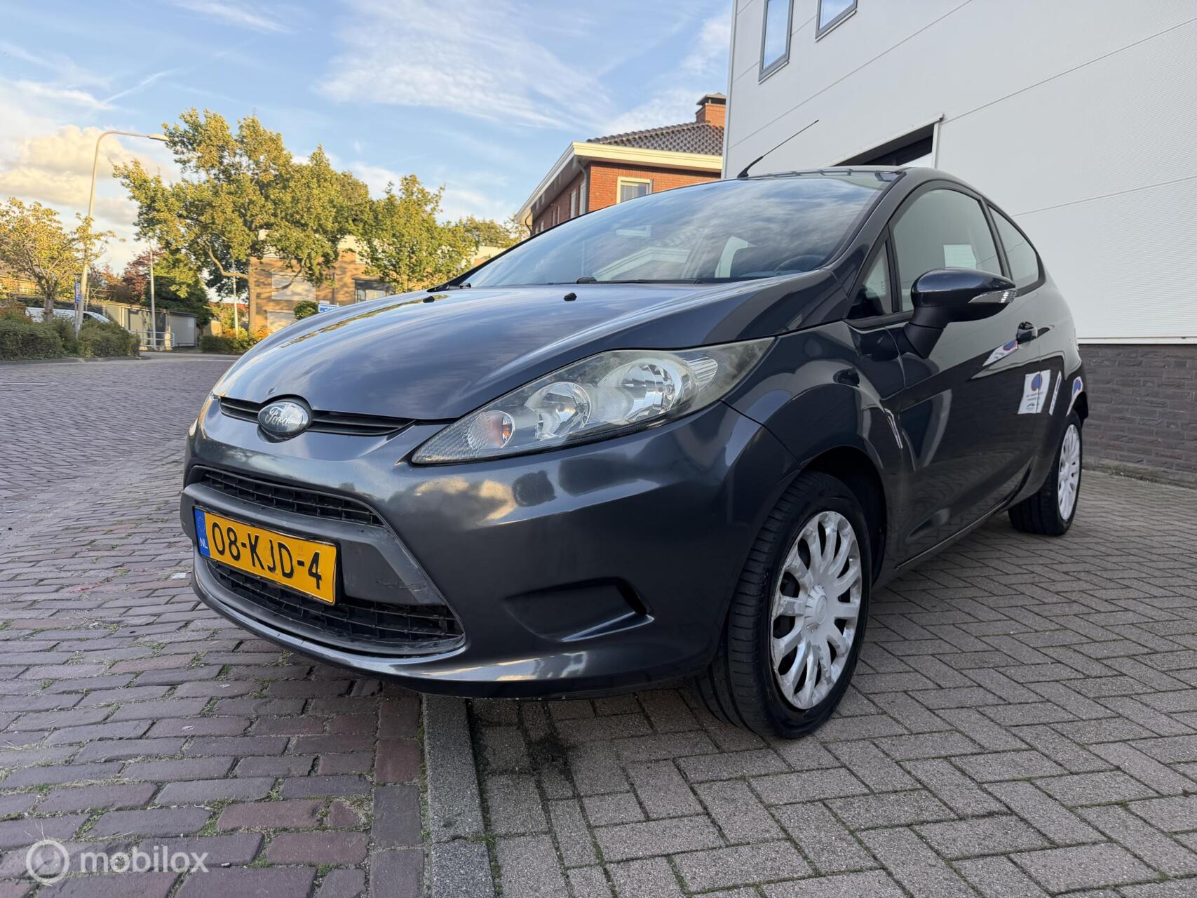 Ford Fiesta 1.25 Limited AIRCO / ONDERHOUDS BOEKJES 2009 - voorkant