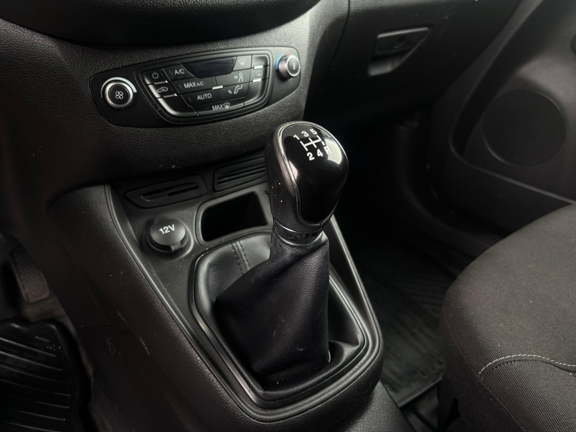 Foto van Ford Transit Courier