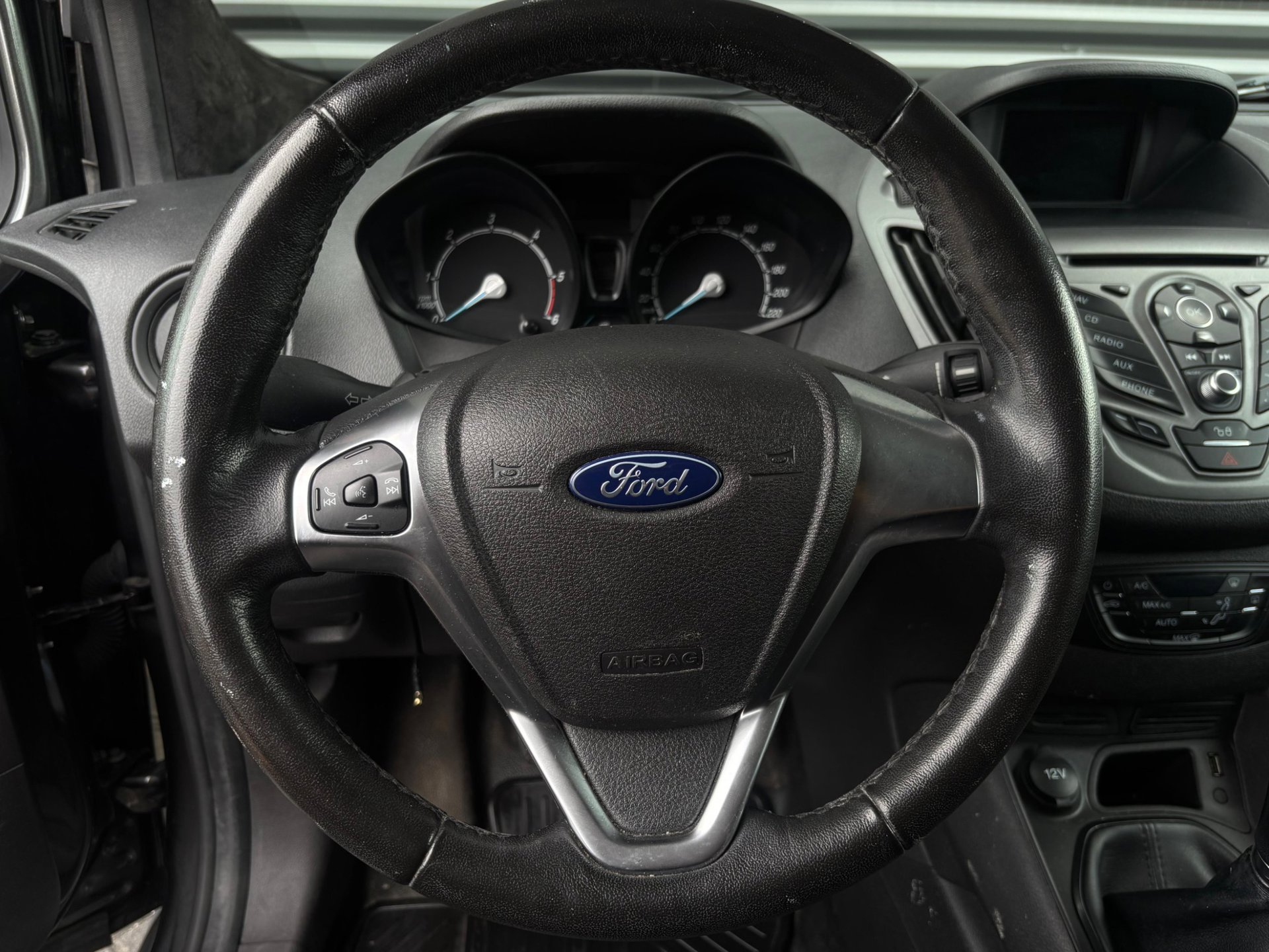 Foto van Ford Transit Courier