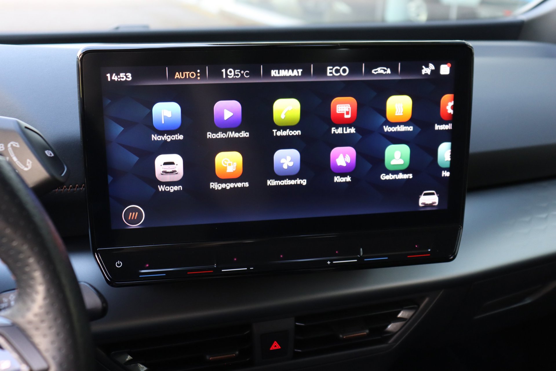 Foto van Cupra Born 150 KW 58/62 KWH