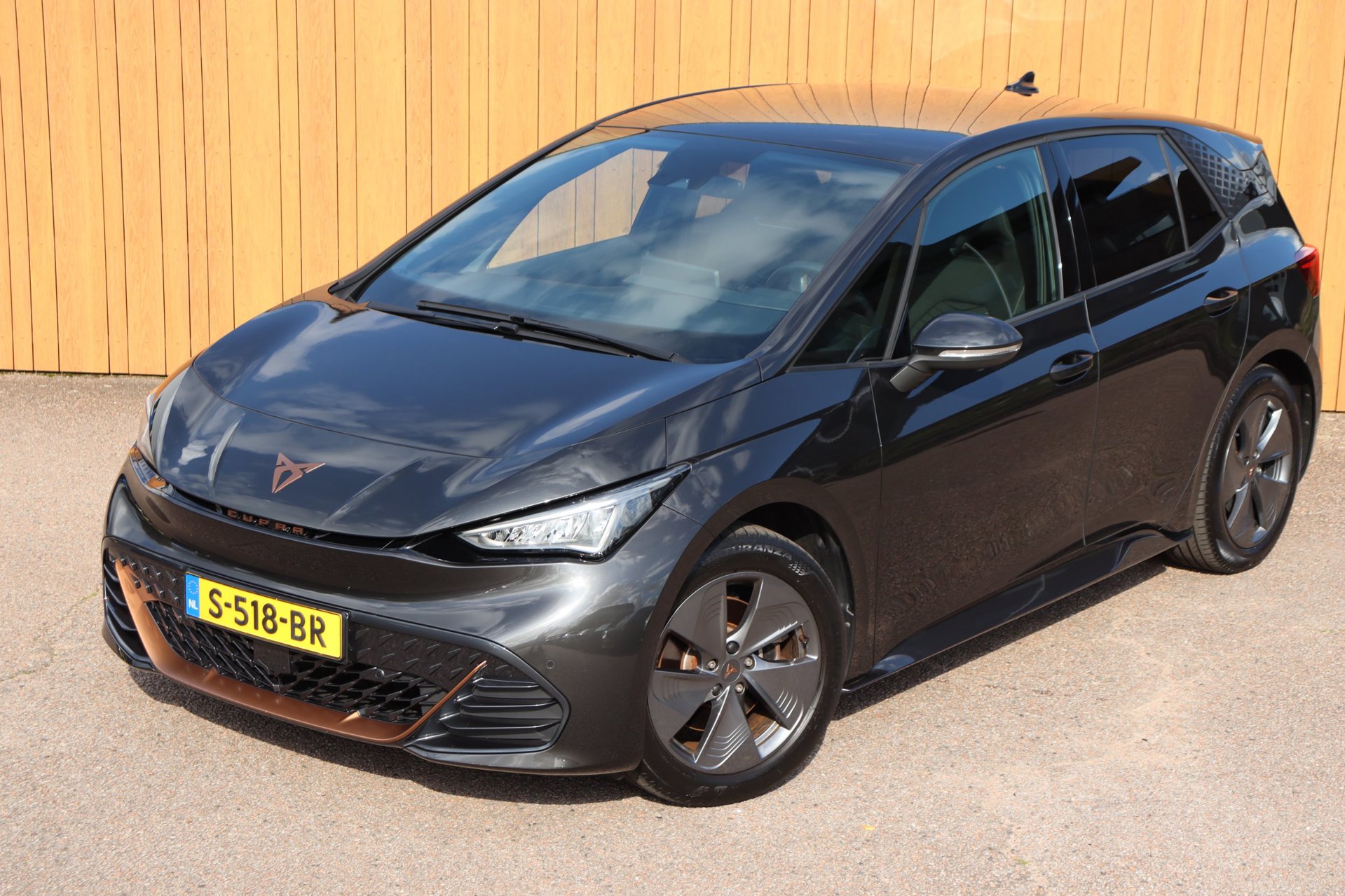 Foto van Cupra Born 150 KW 58/62 KWH