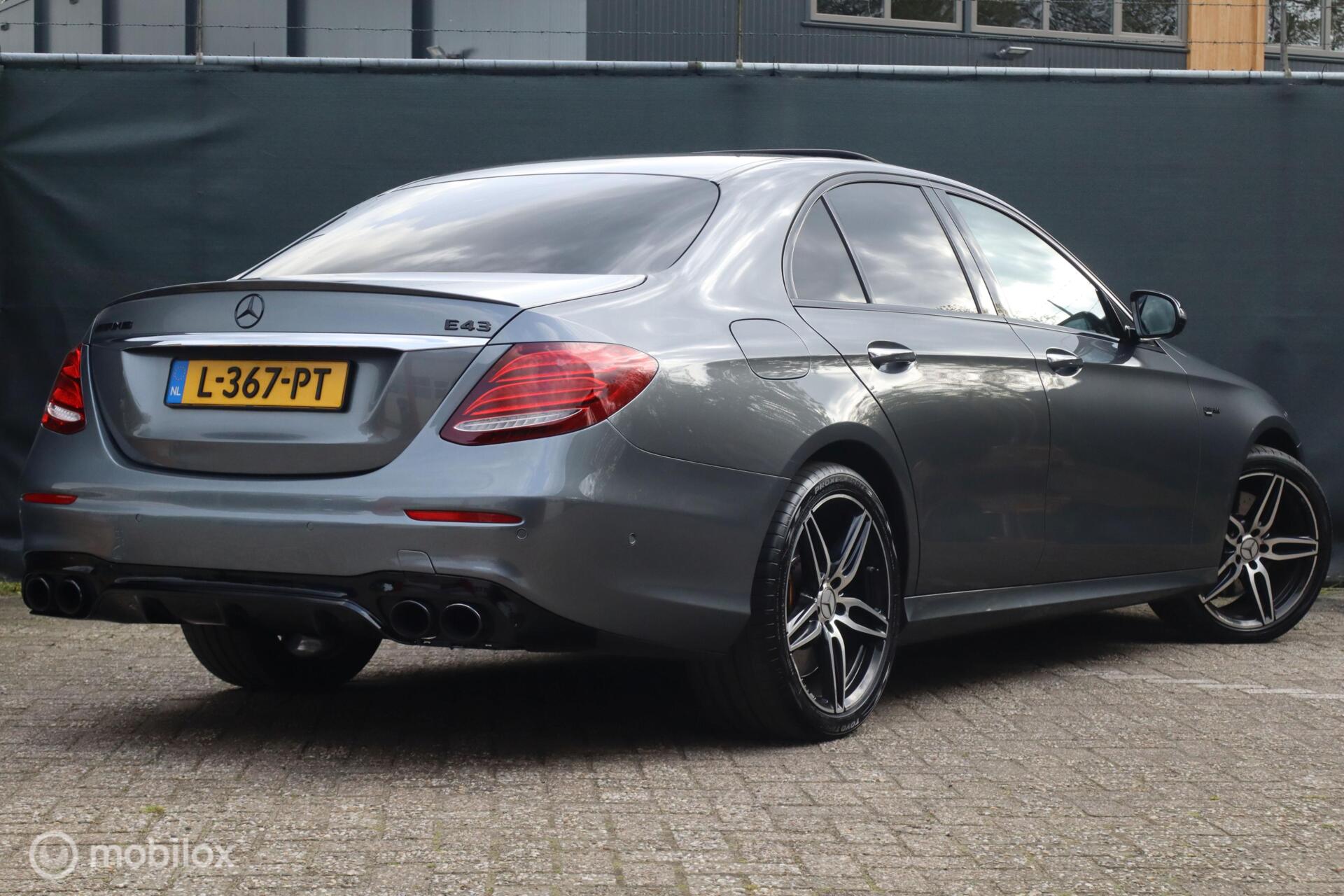 Foto van Mercedes-Benz AMG E 43 4Matic