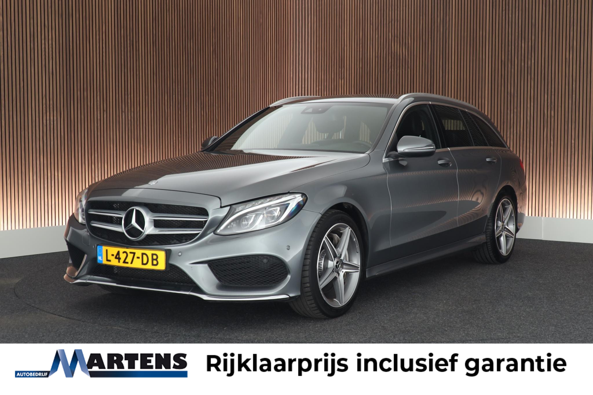 Mercedes-Benz C 300 300 245pk Ambition AMG-Line 2017 - voorkant