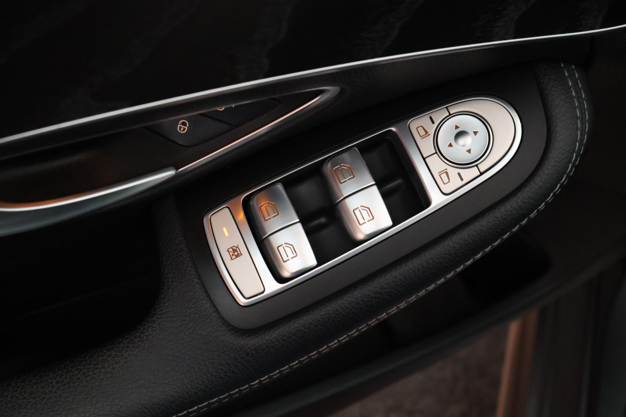 Foto van Mercedes-Benz C 300