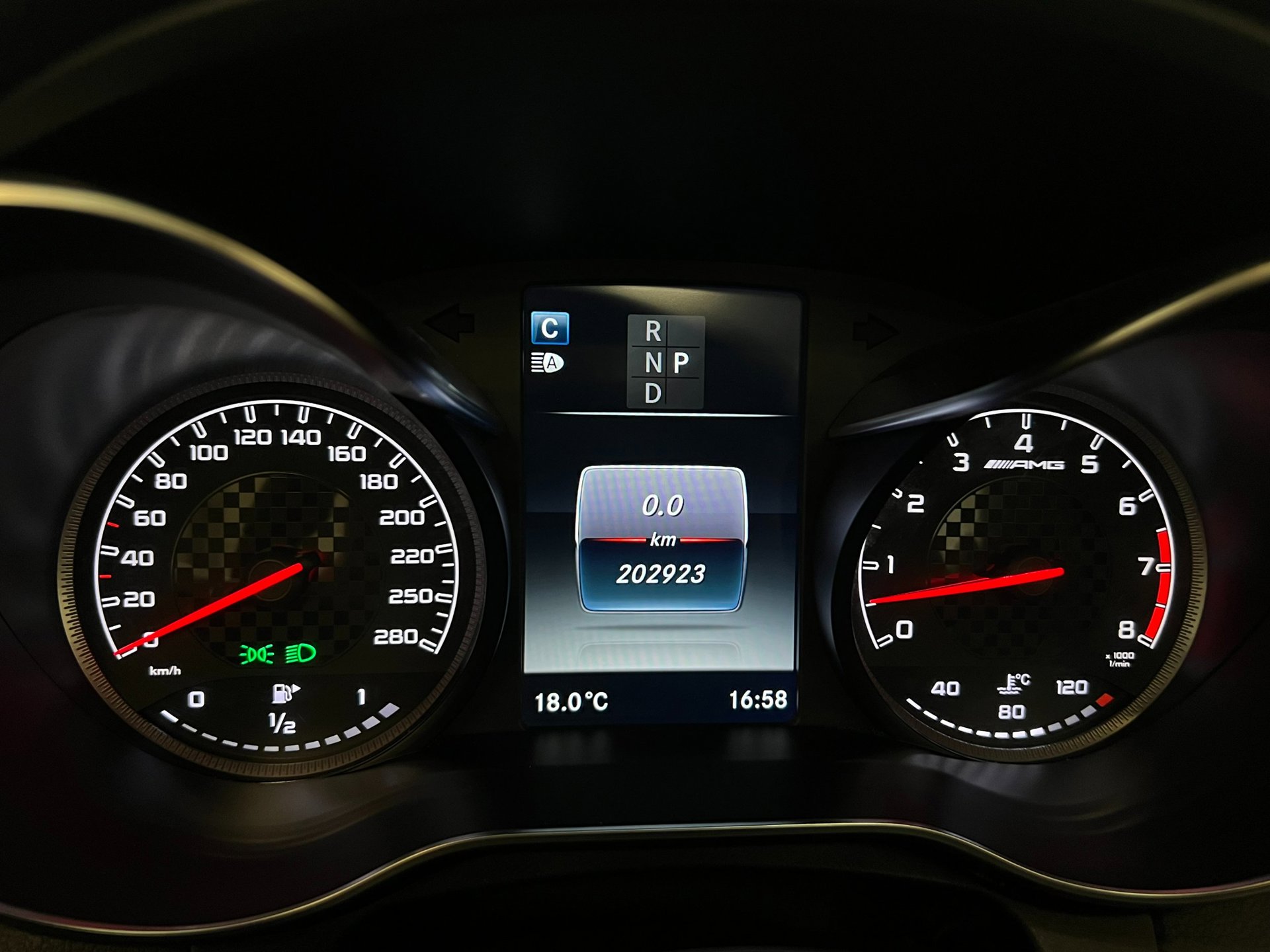 Foto van Mercedes-Benz AMG C 43