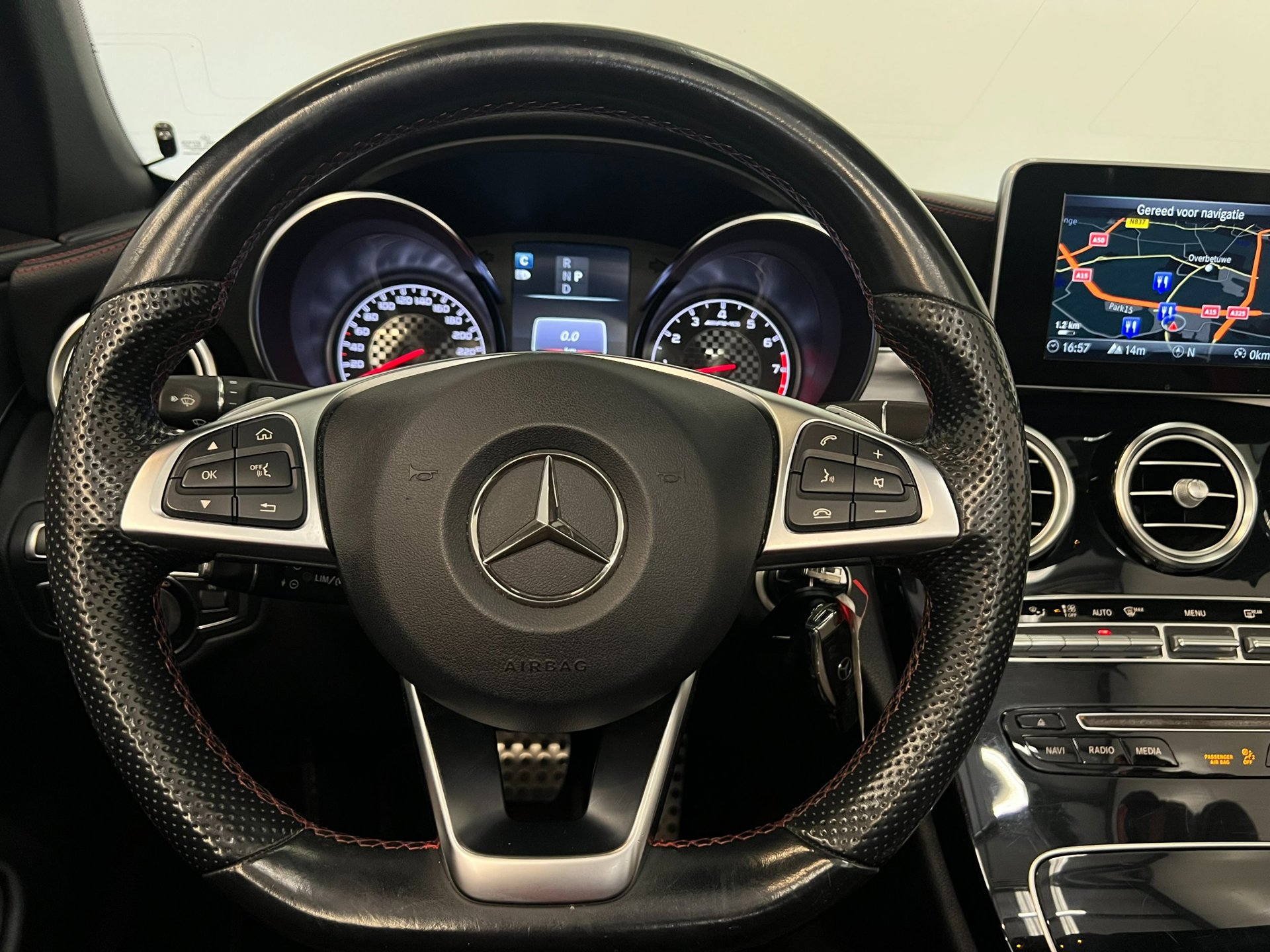 Foto van Mercedes-Benz AMG C 43