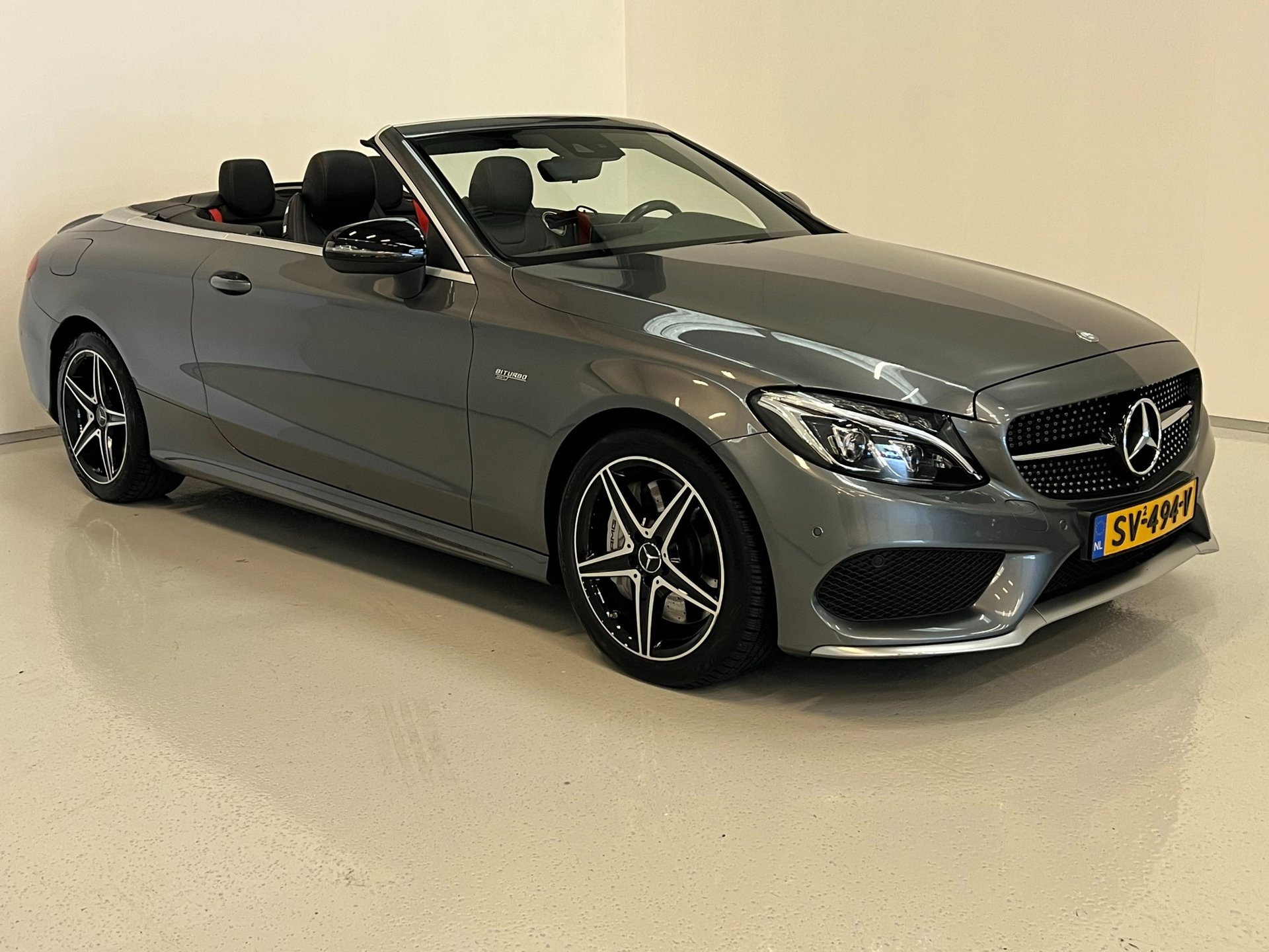 Foto van Mercedes-Benz AMG C 43
