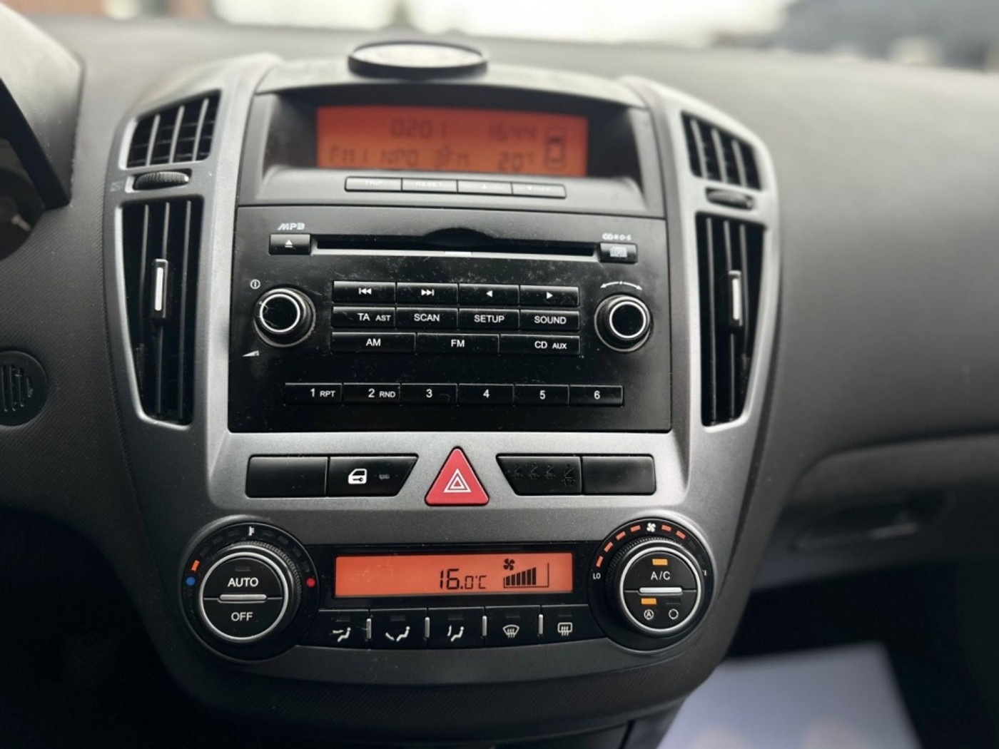 Foto van Kia Cee D