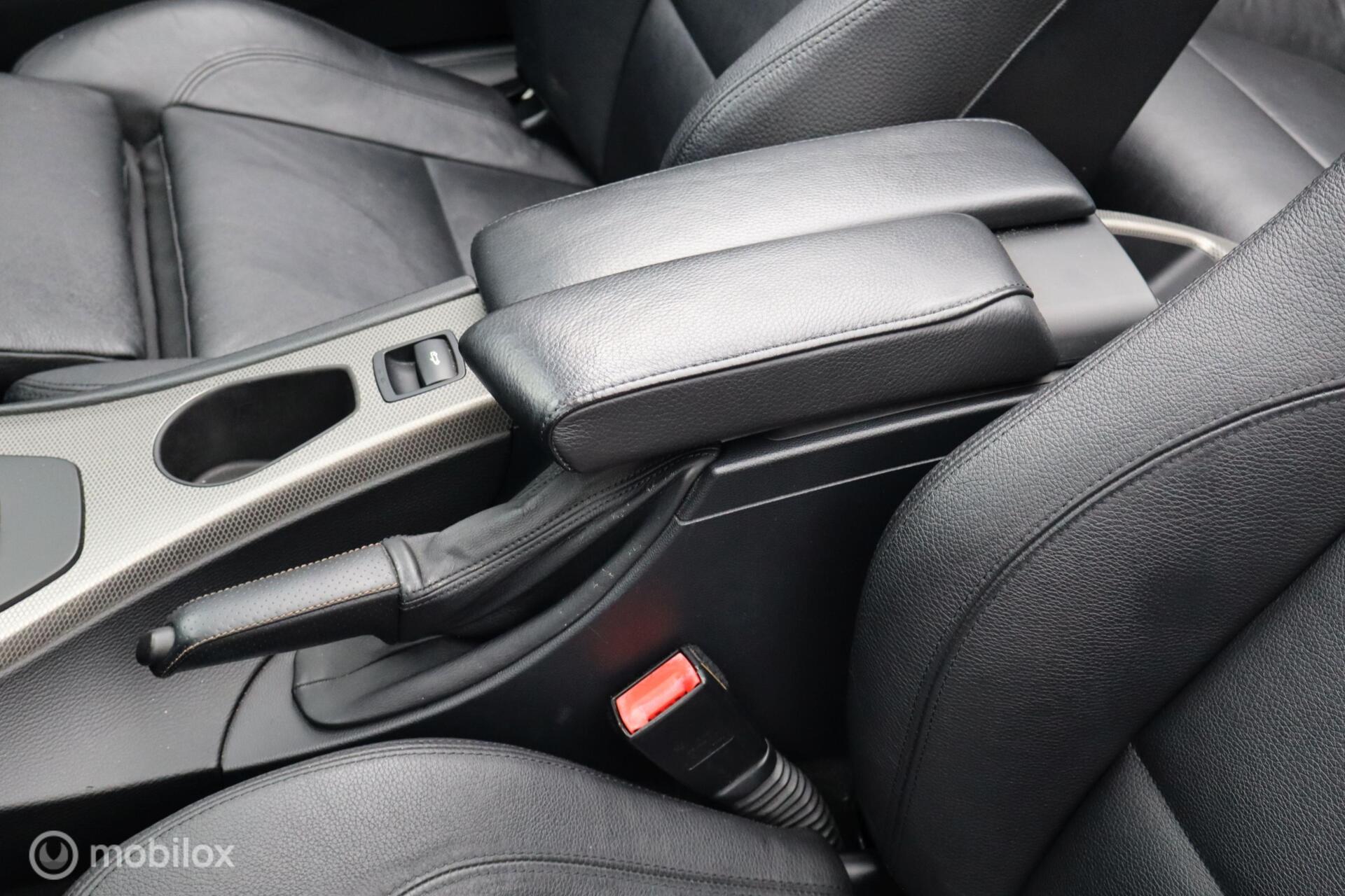 Foto van BMW 325i