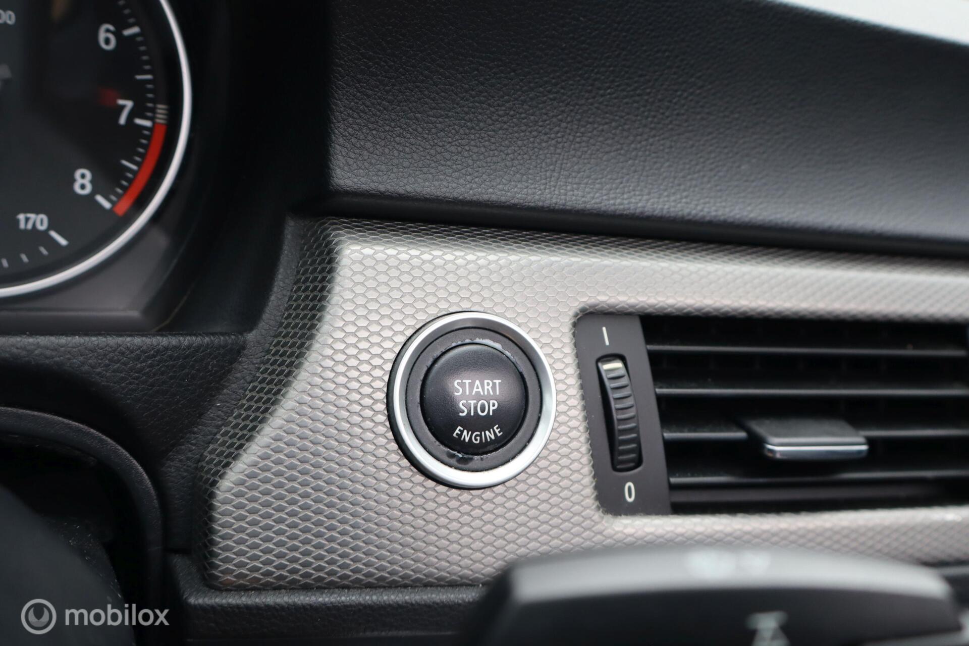 Foto van BMW 325i