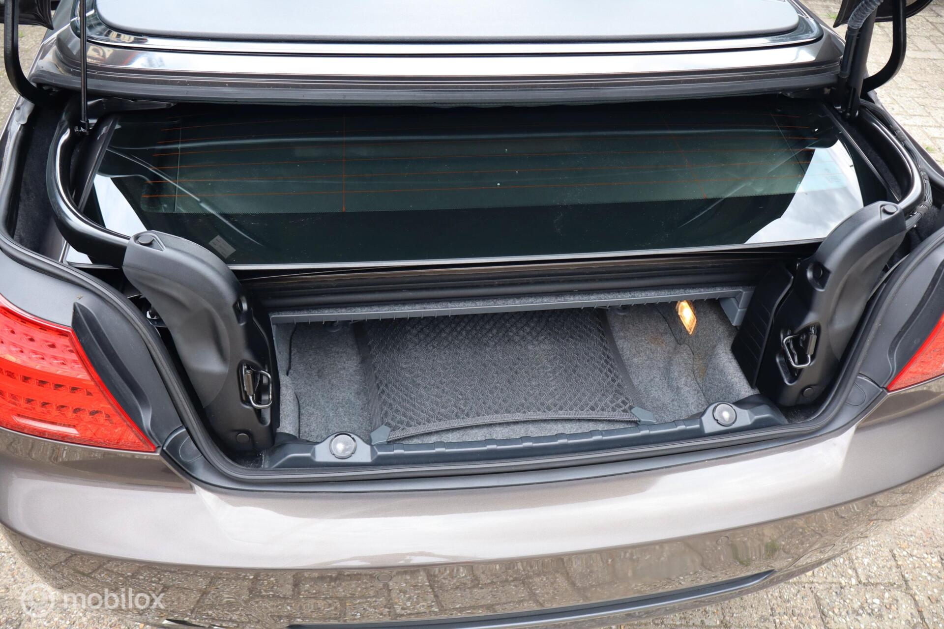 Foto van BMW 325i