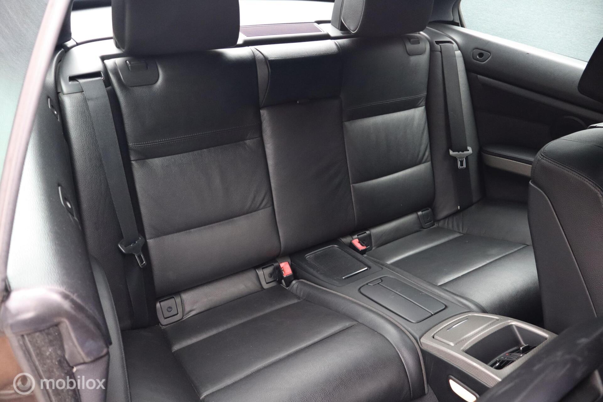 Foto van BMW 325i