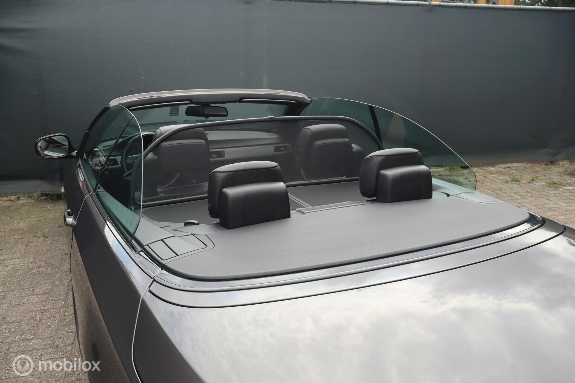 Foto van BMW 325i