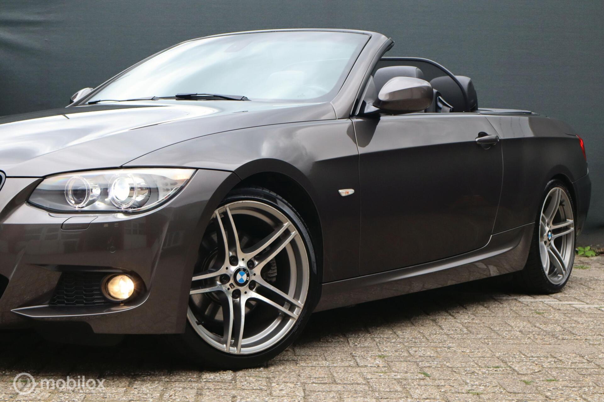 Foto van BMW 325i