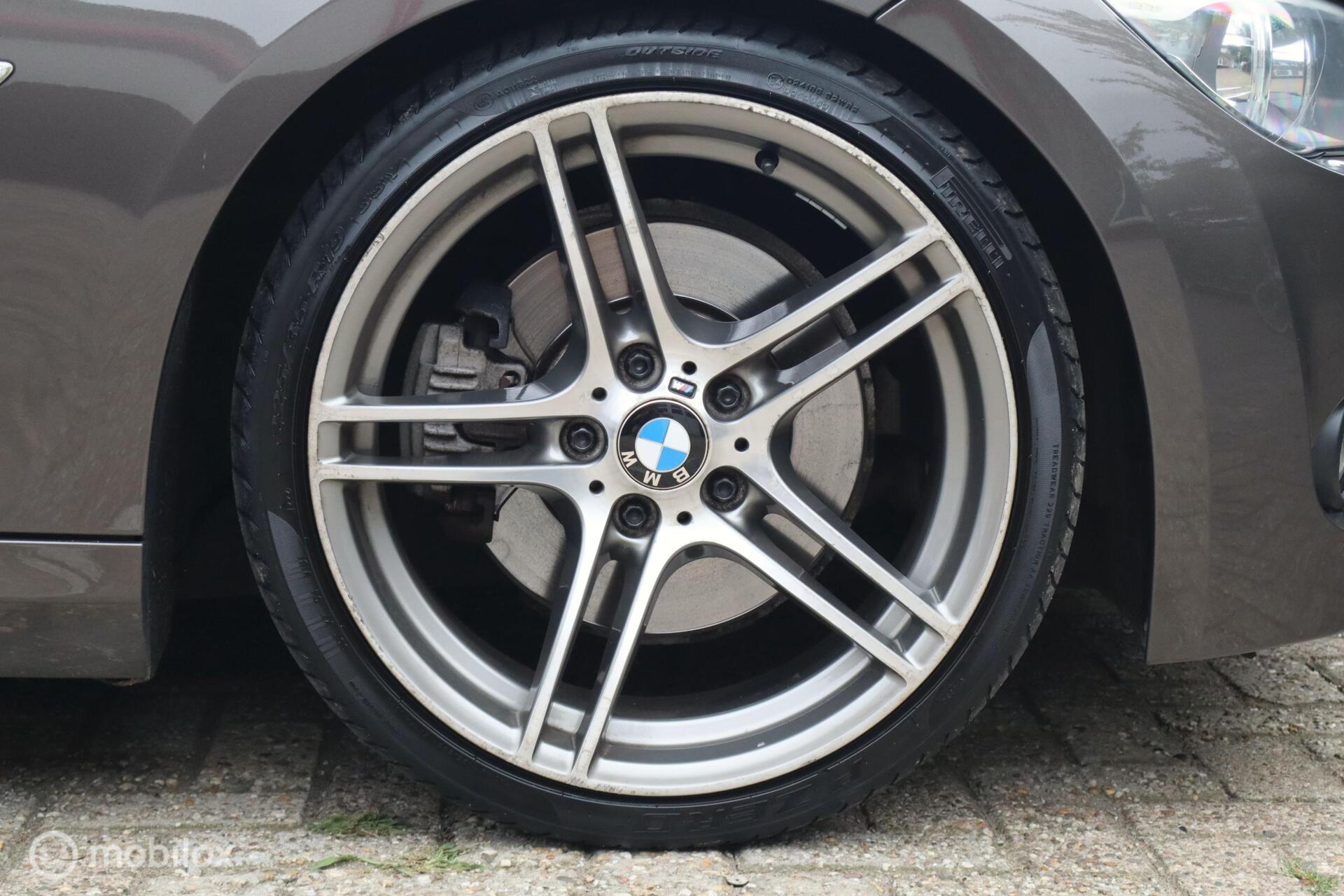 Foto van BMW 325i
