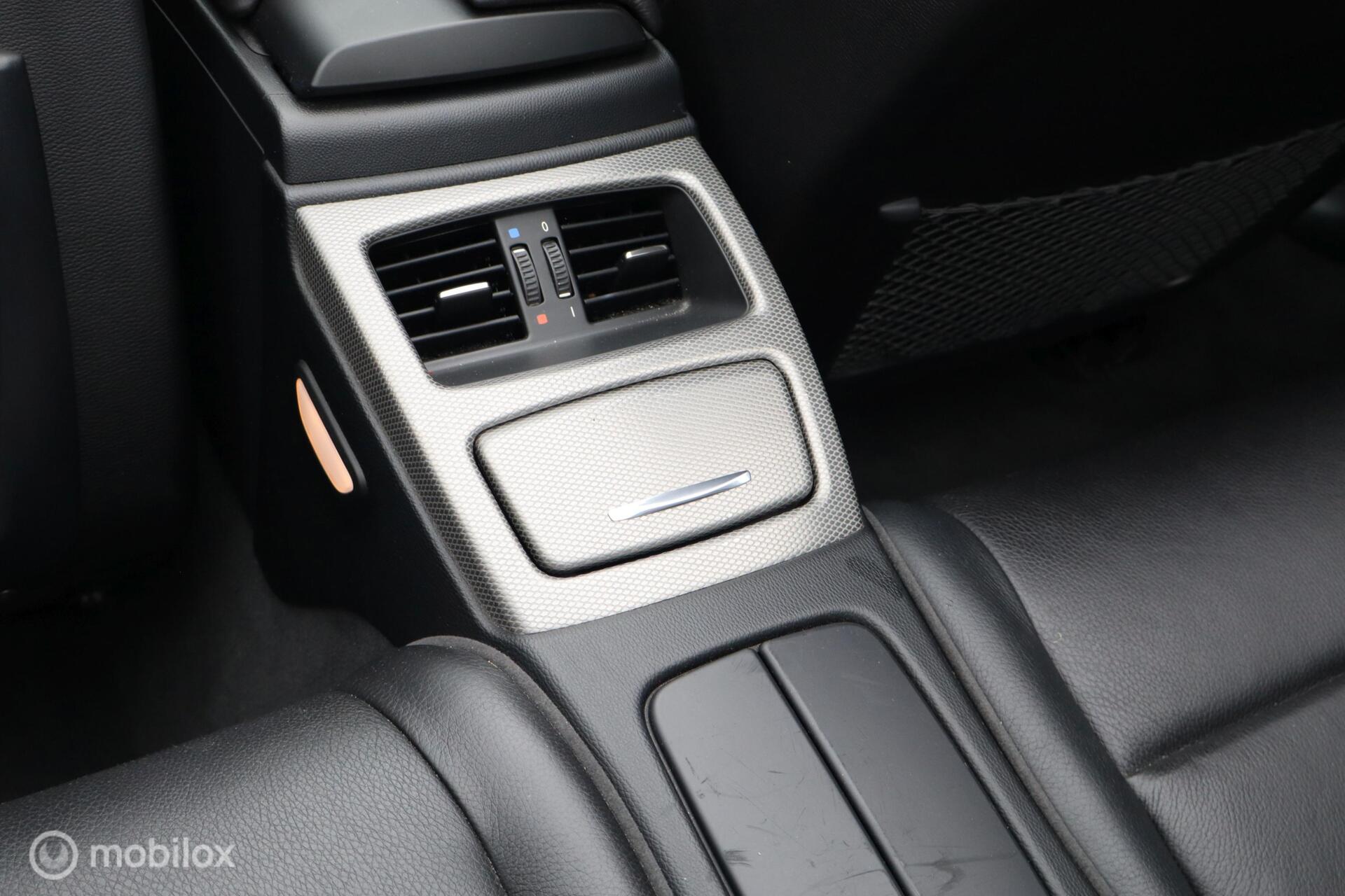 Foto van BMW 325i