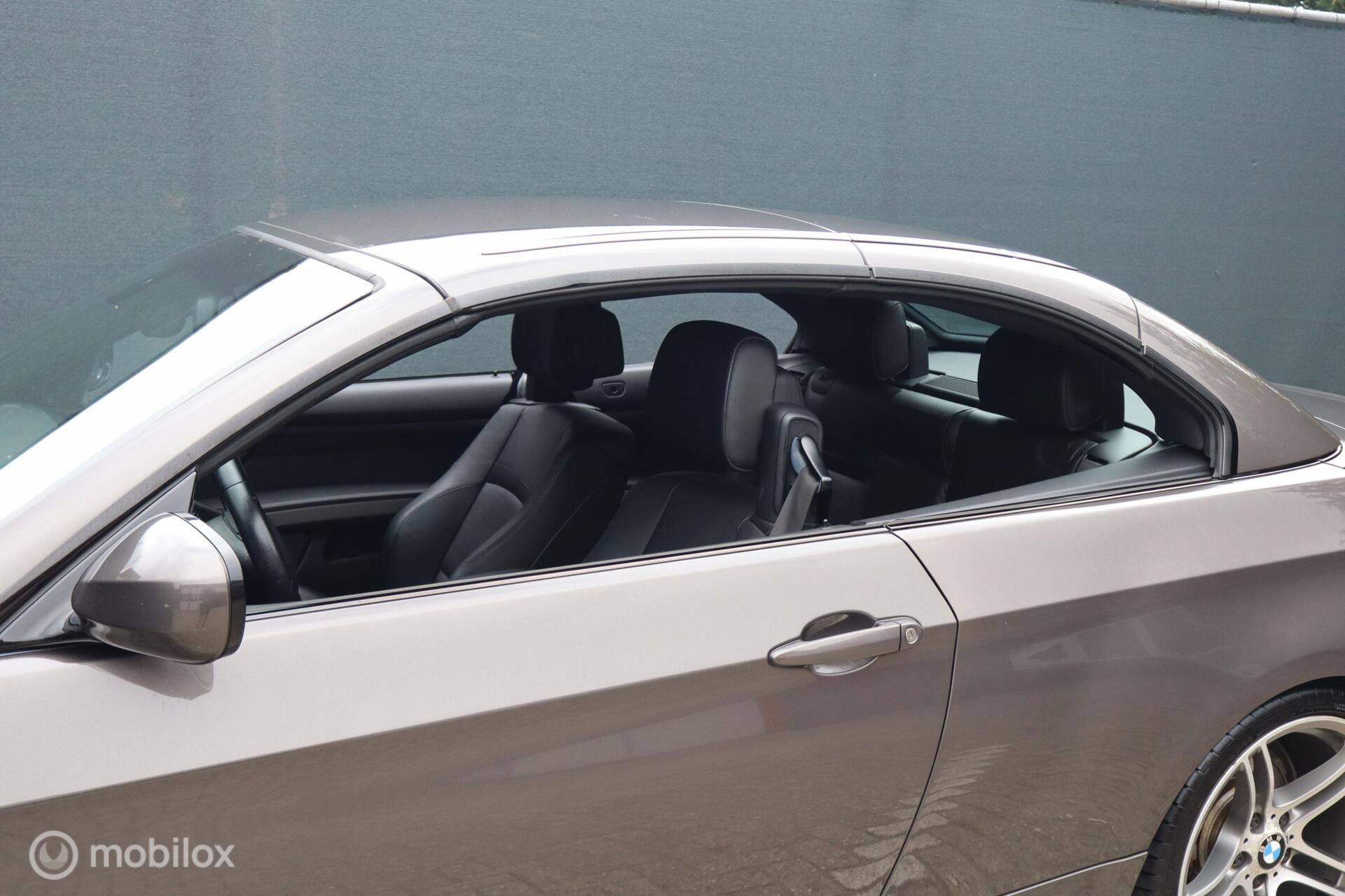 Foto van BMW 325i
