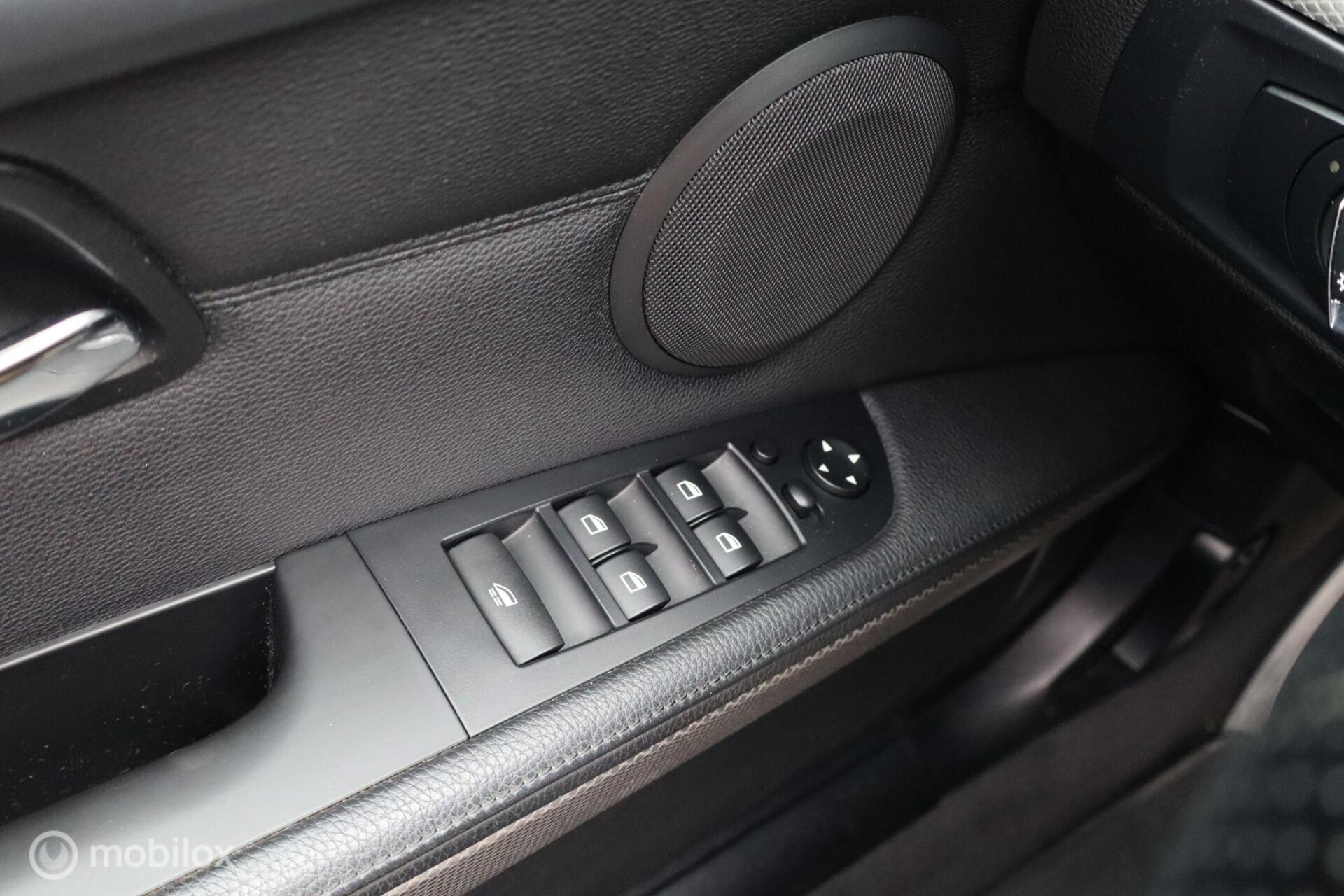 Foto van BMW 325i
