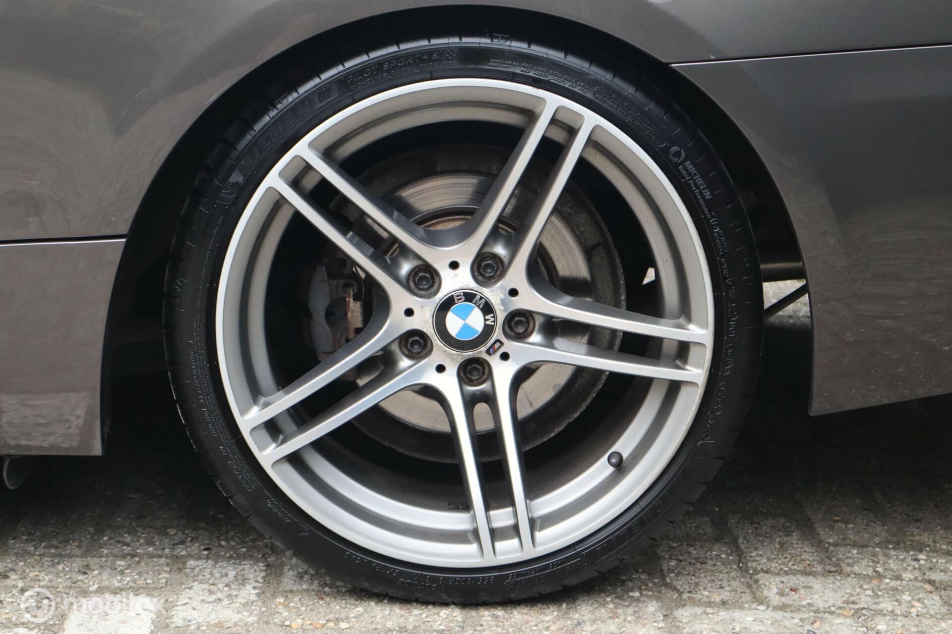 Foto van BMW 325i