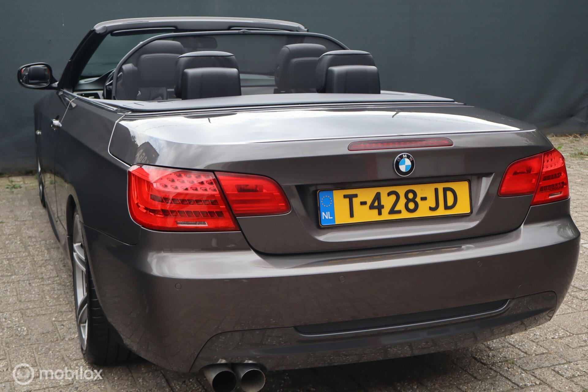 Foto van BMW 325i
