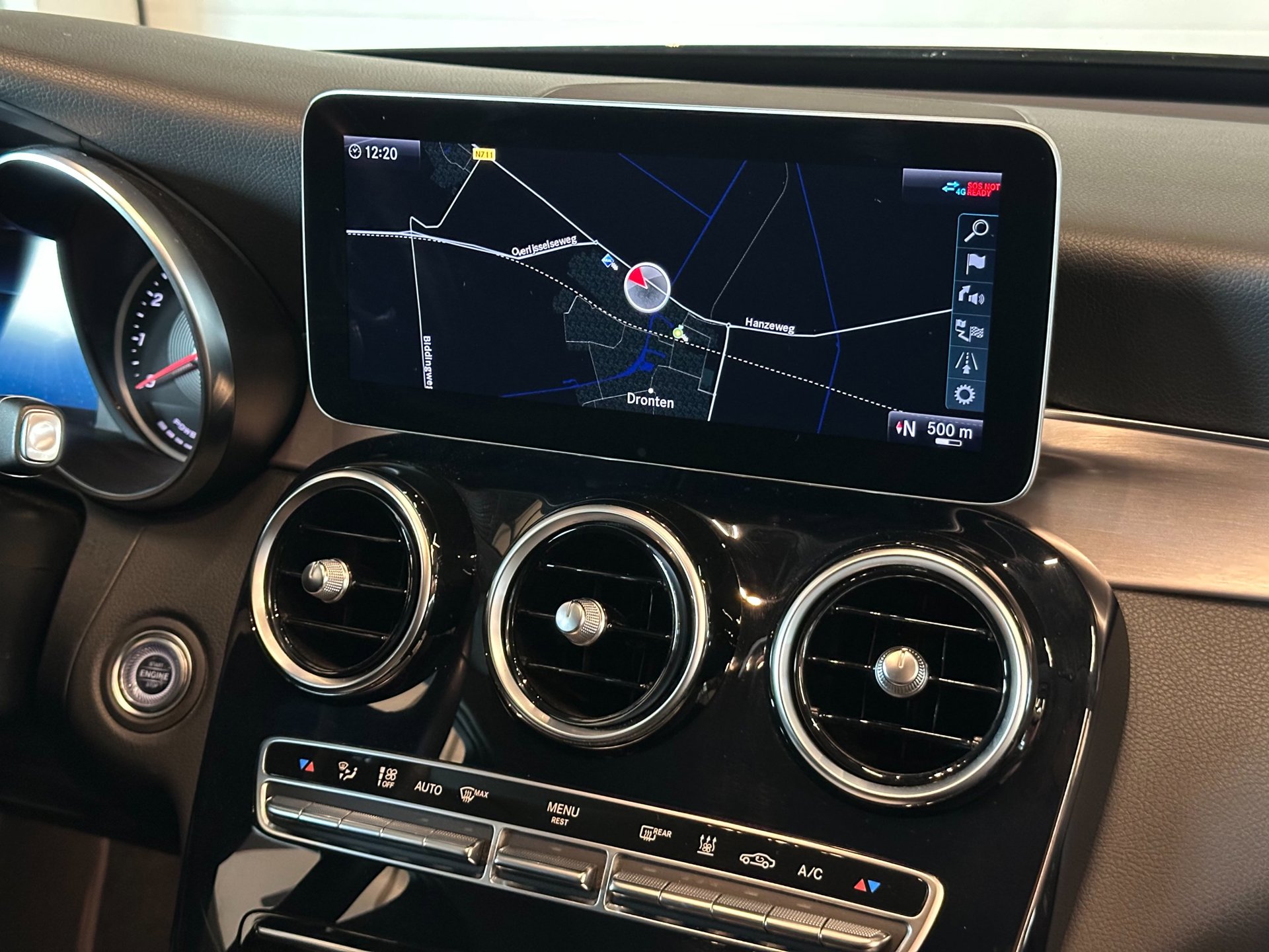 Foto van Mercedes-Benz C 300 E