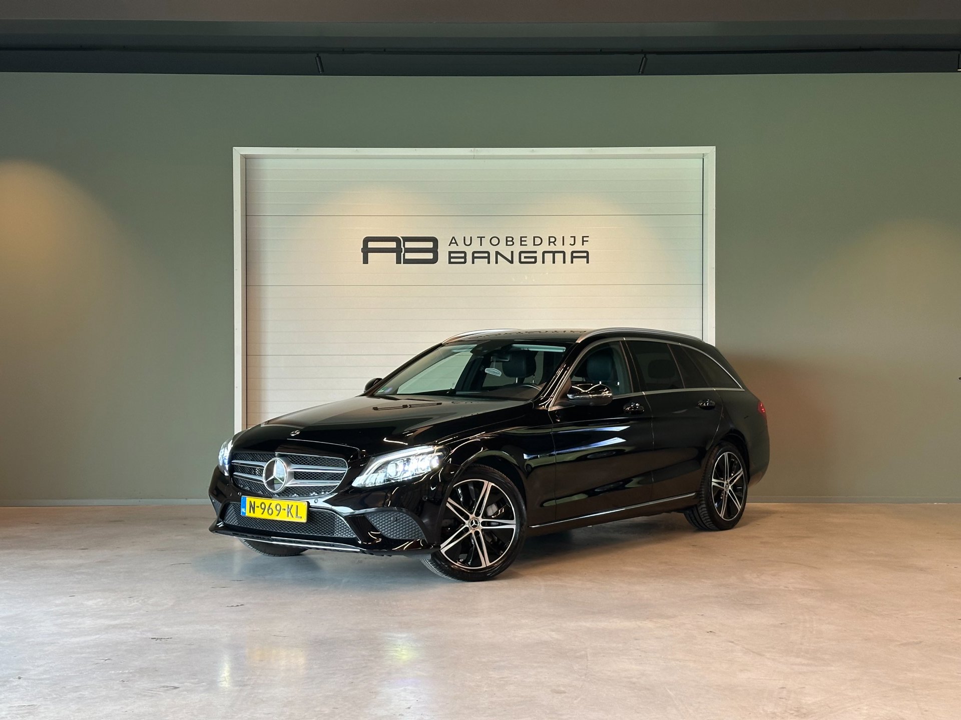 Foto van Mercedes-Benz C 300 E