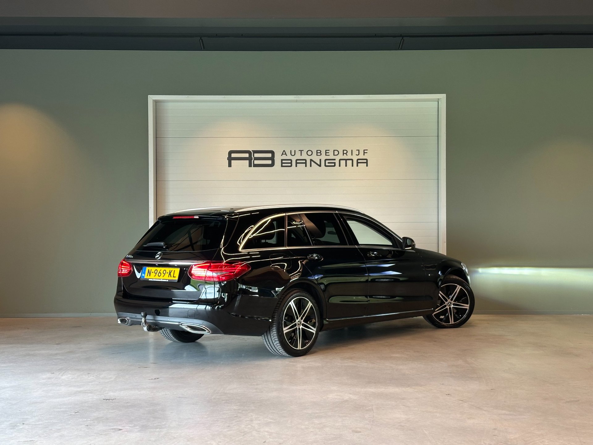 Foto van Mercedes-Benz C 300 E