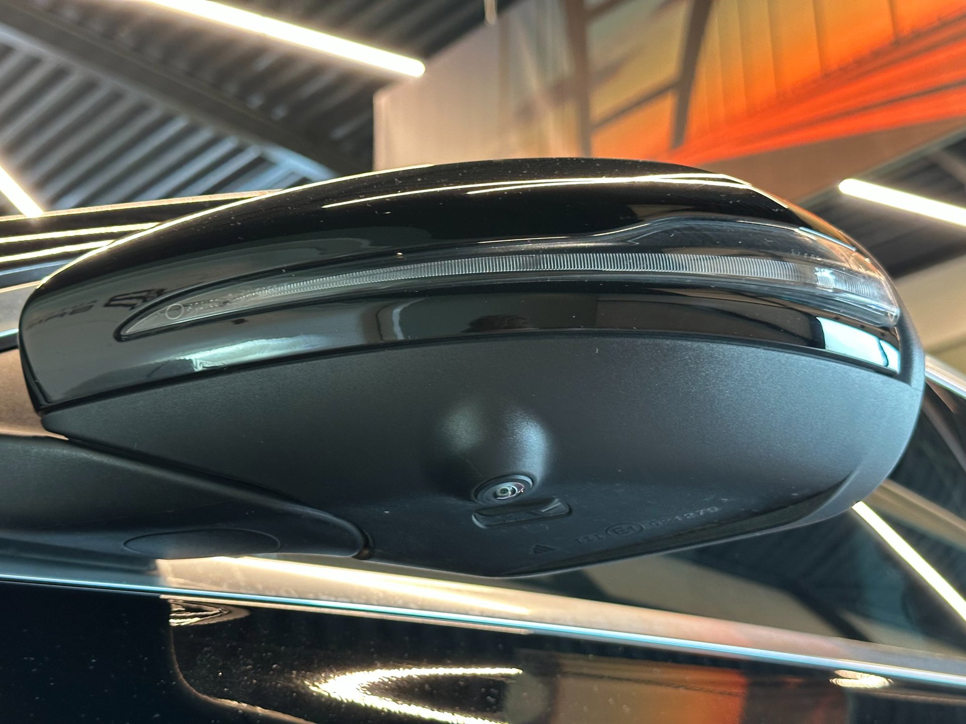 Foto van Mercedes-Benz C 300 E