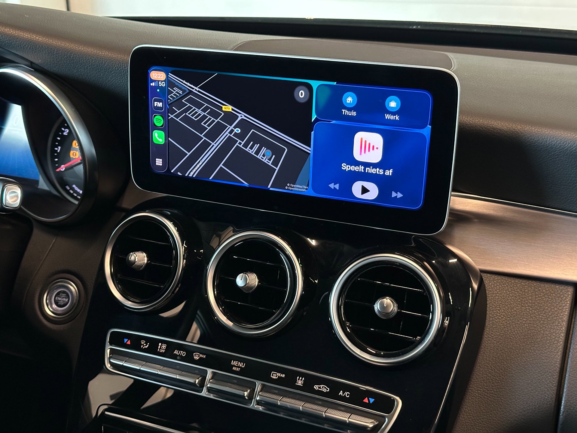 Foto van Mercedes-Benz C 300 E