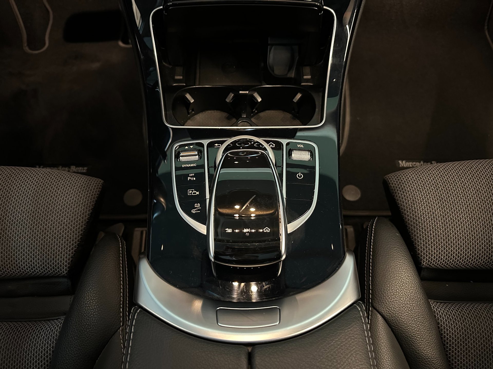 Foto van Mercedes-Benz C 300 E
