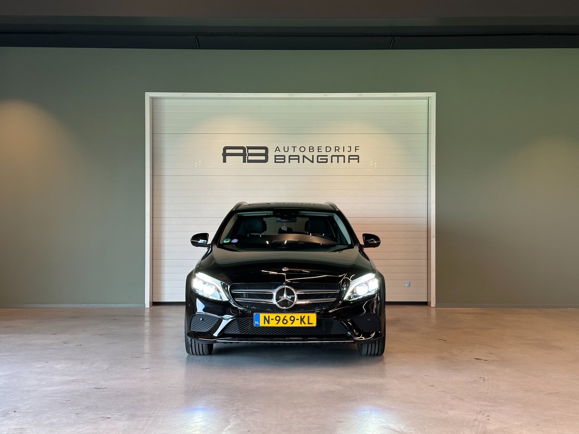 Foto van Mercedes-Benz C 300 E