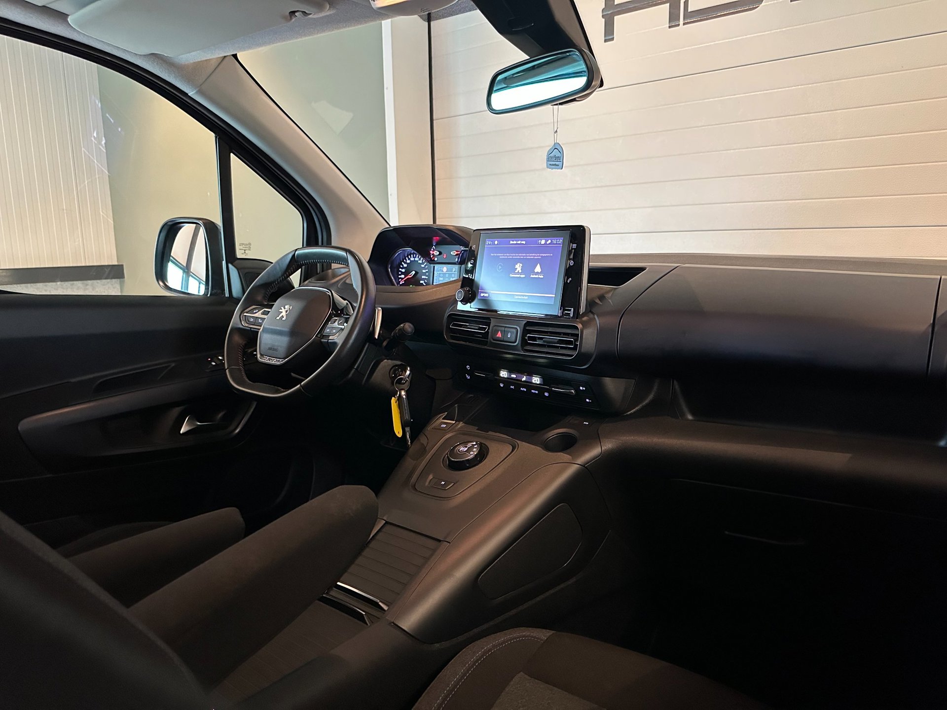 Foto van Peugeot Rifter