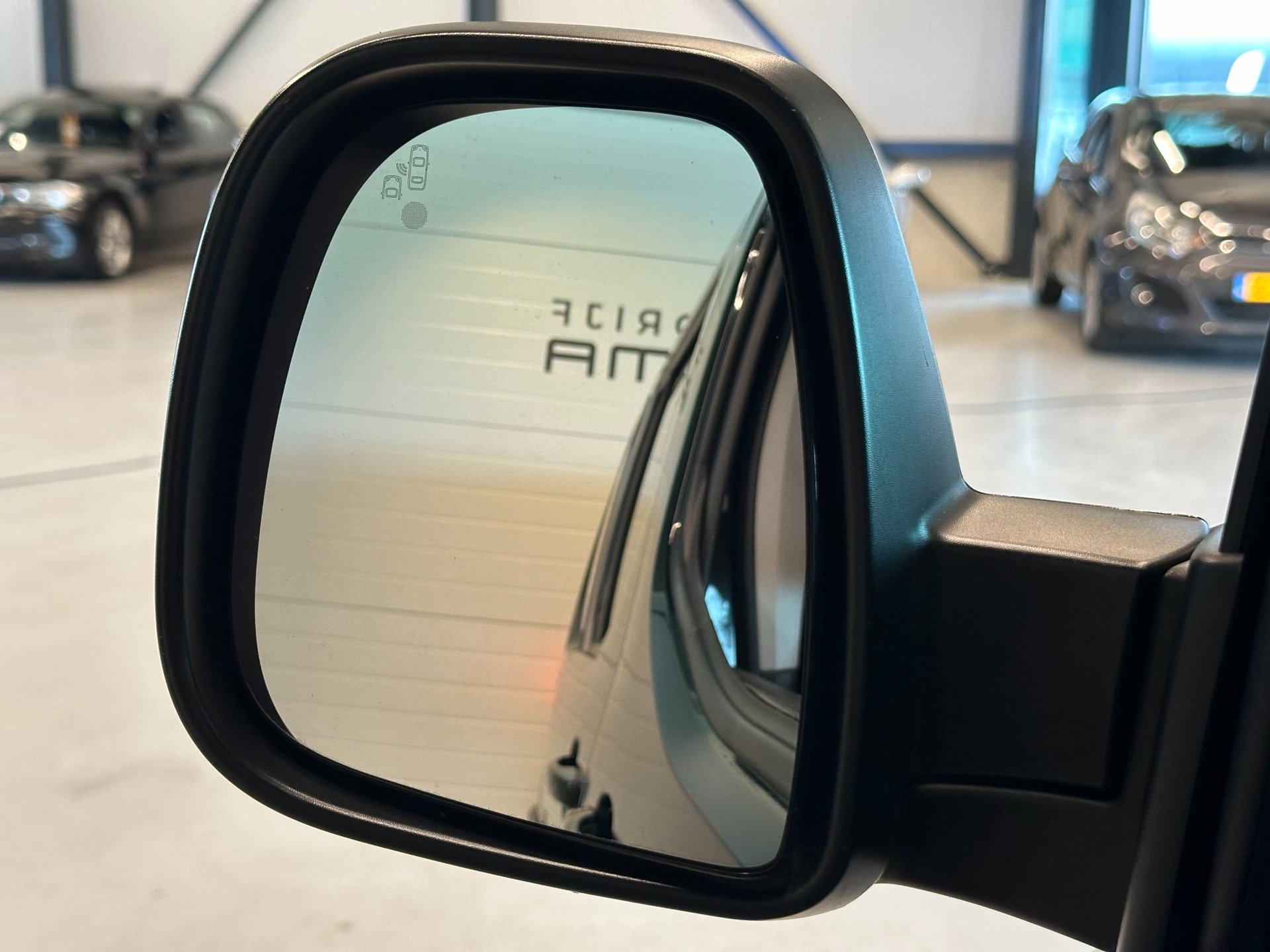 Foto van Peugeot Rifter