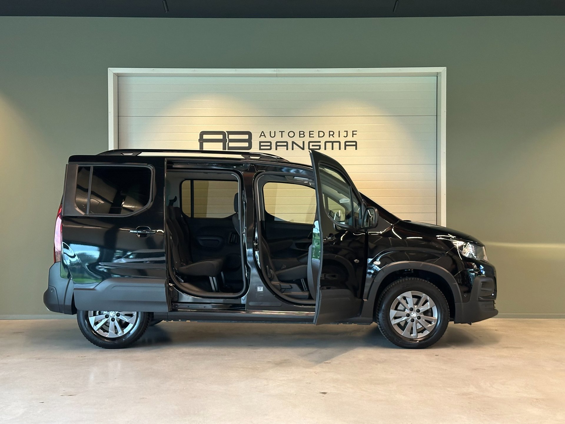 Foto van Peugeot Rifter